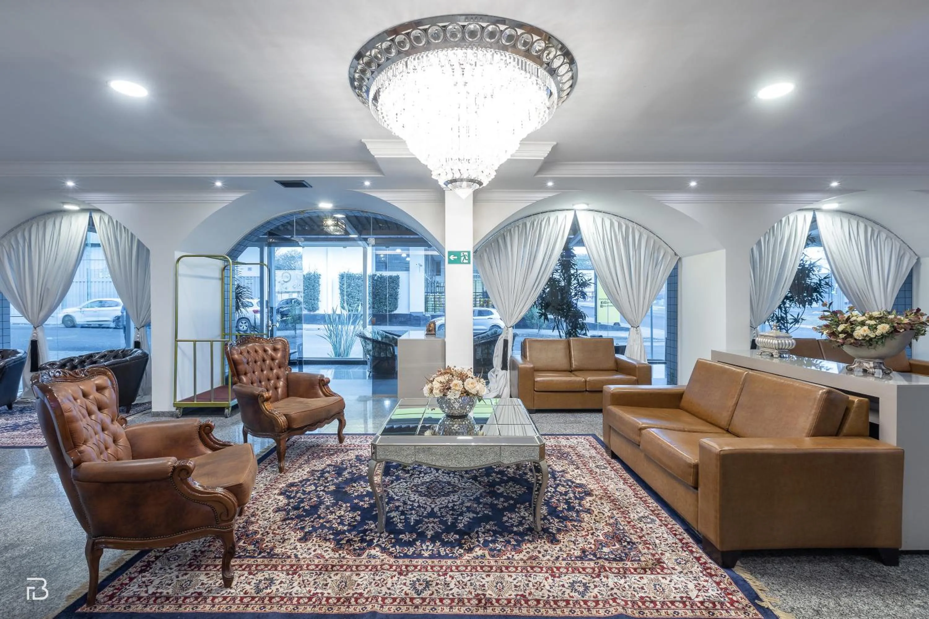 Lobby or reception in Porto Minas Hotel e Convenções