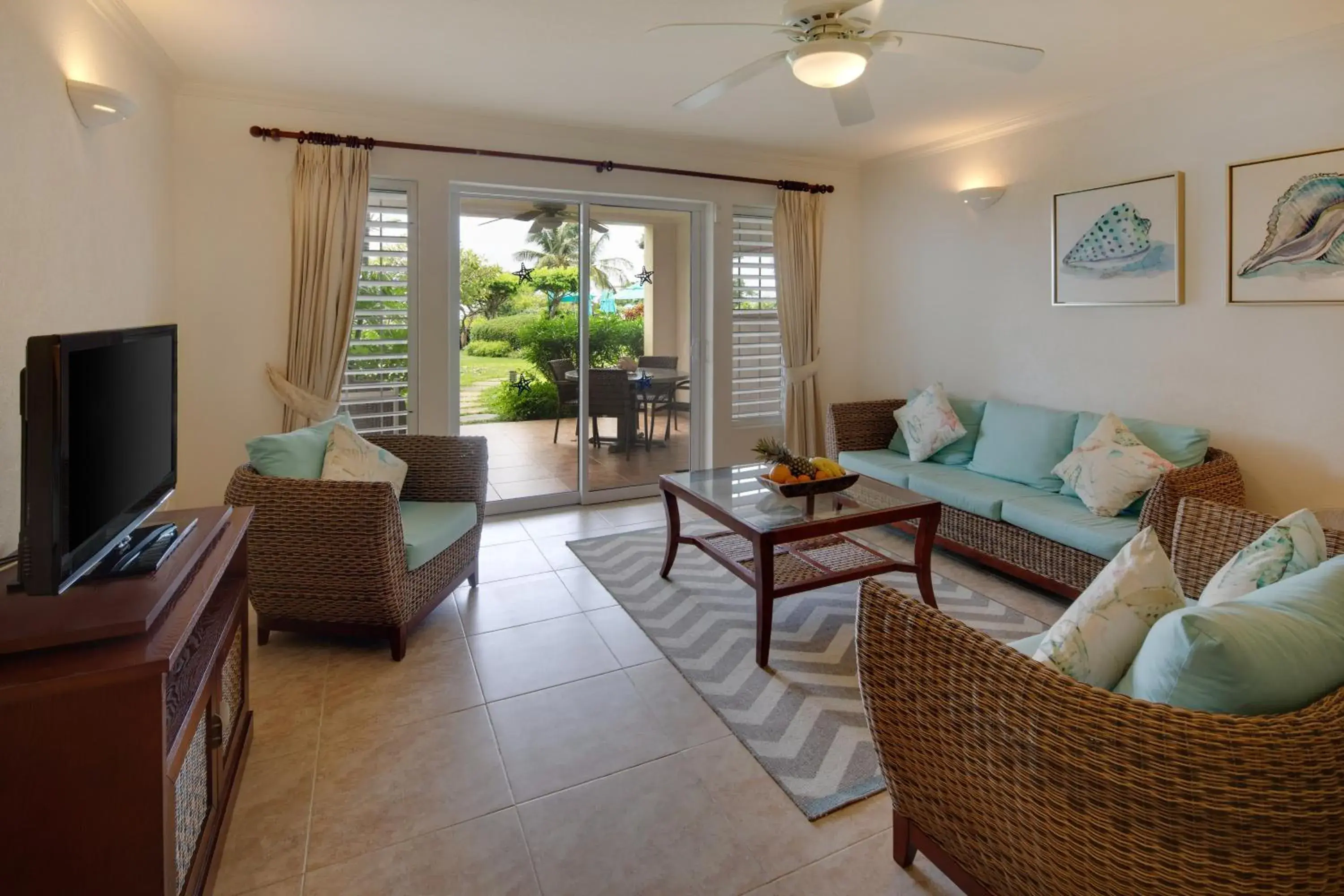 Living room in Beach View Hotel Living room in Beach View Hotel