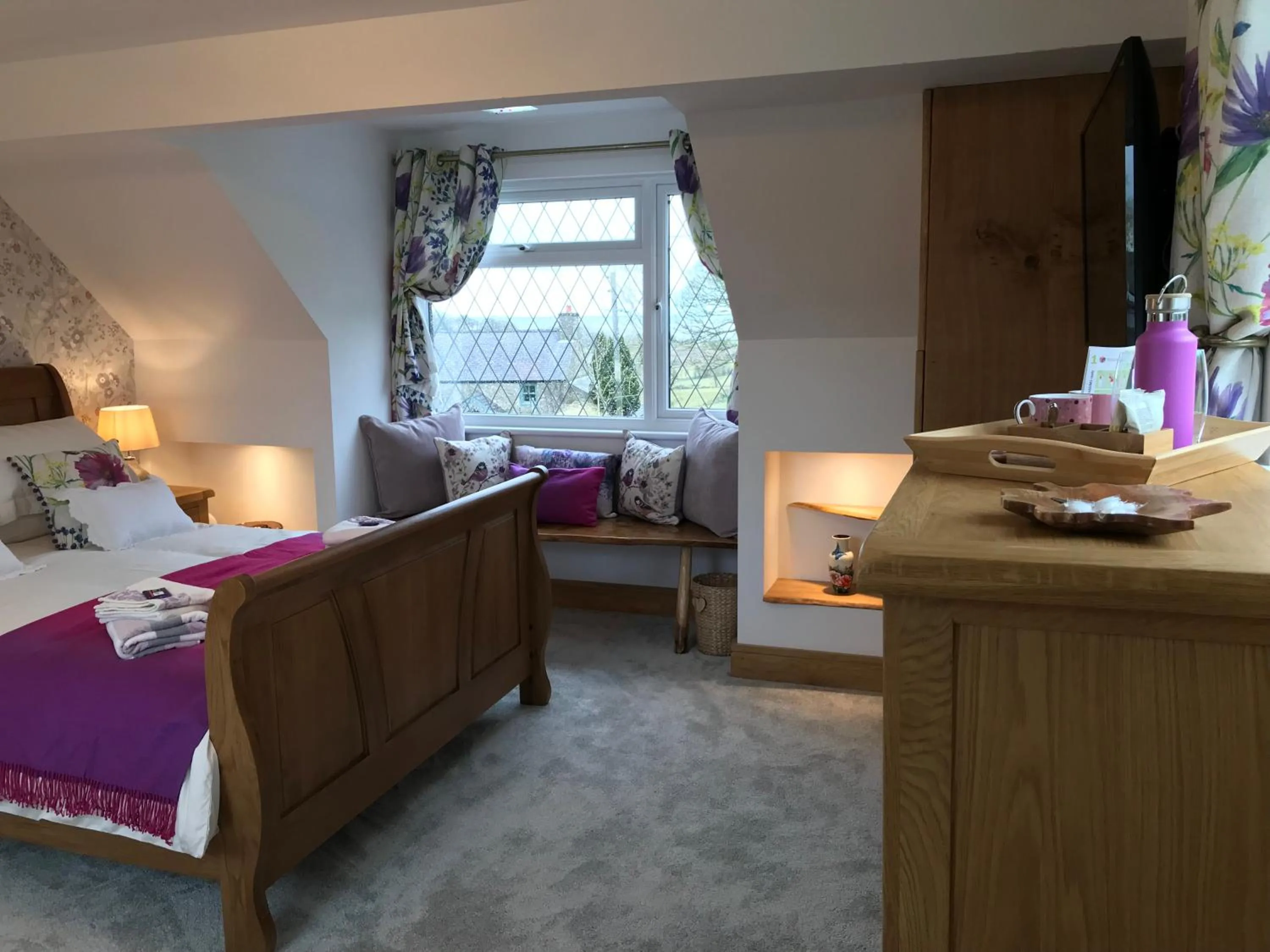 Bed in Lon y Traeth Bed & Breakfast