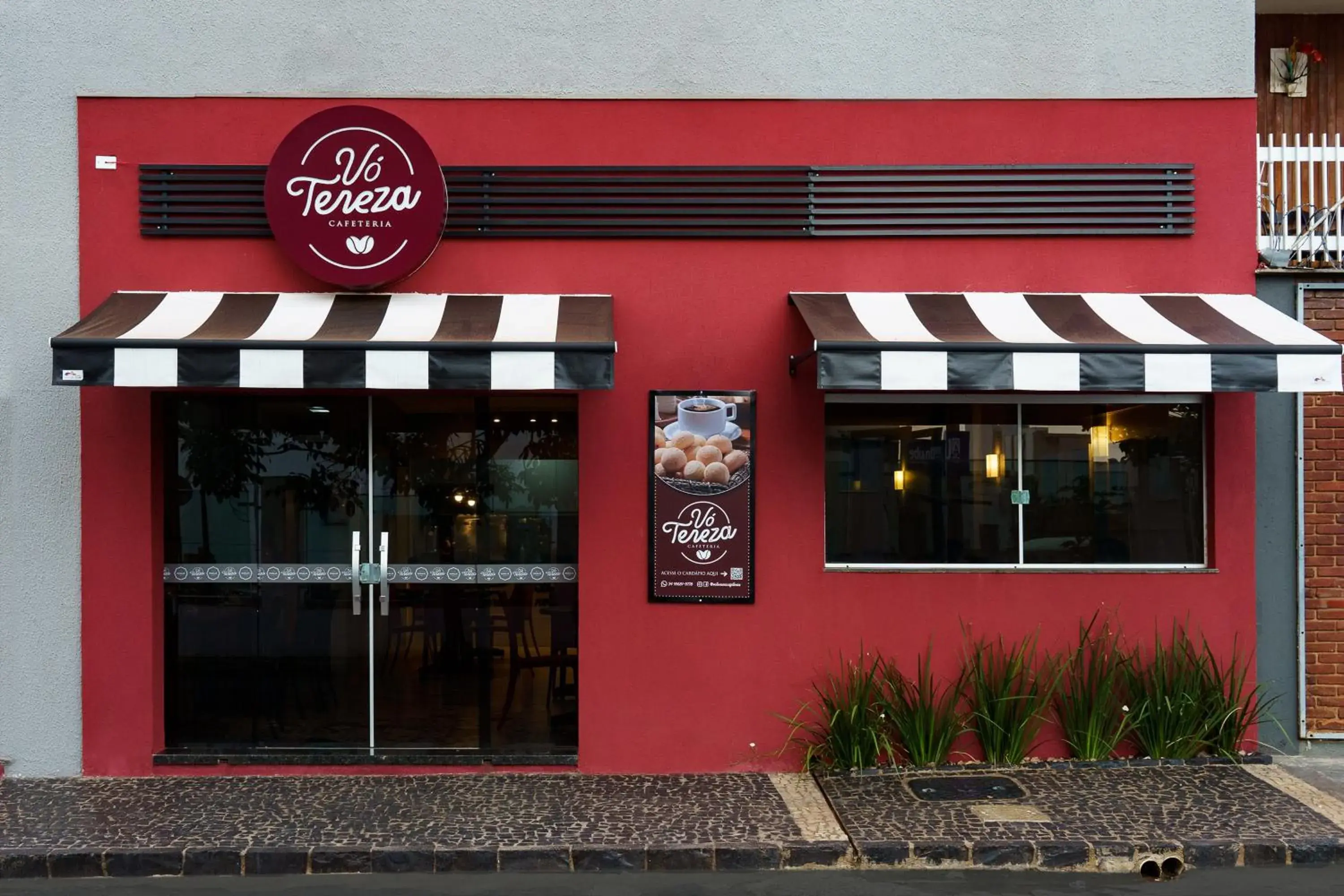 Restaurant/places to eat in Hotel Maraja Restaurant/places to eat in Hotel Maraja