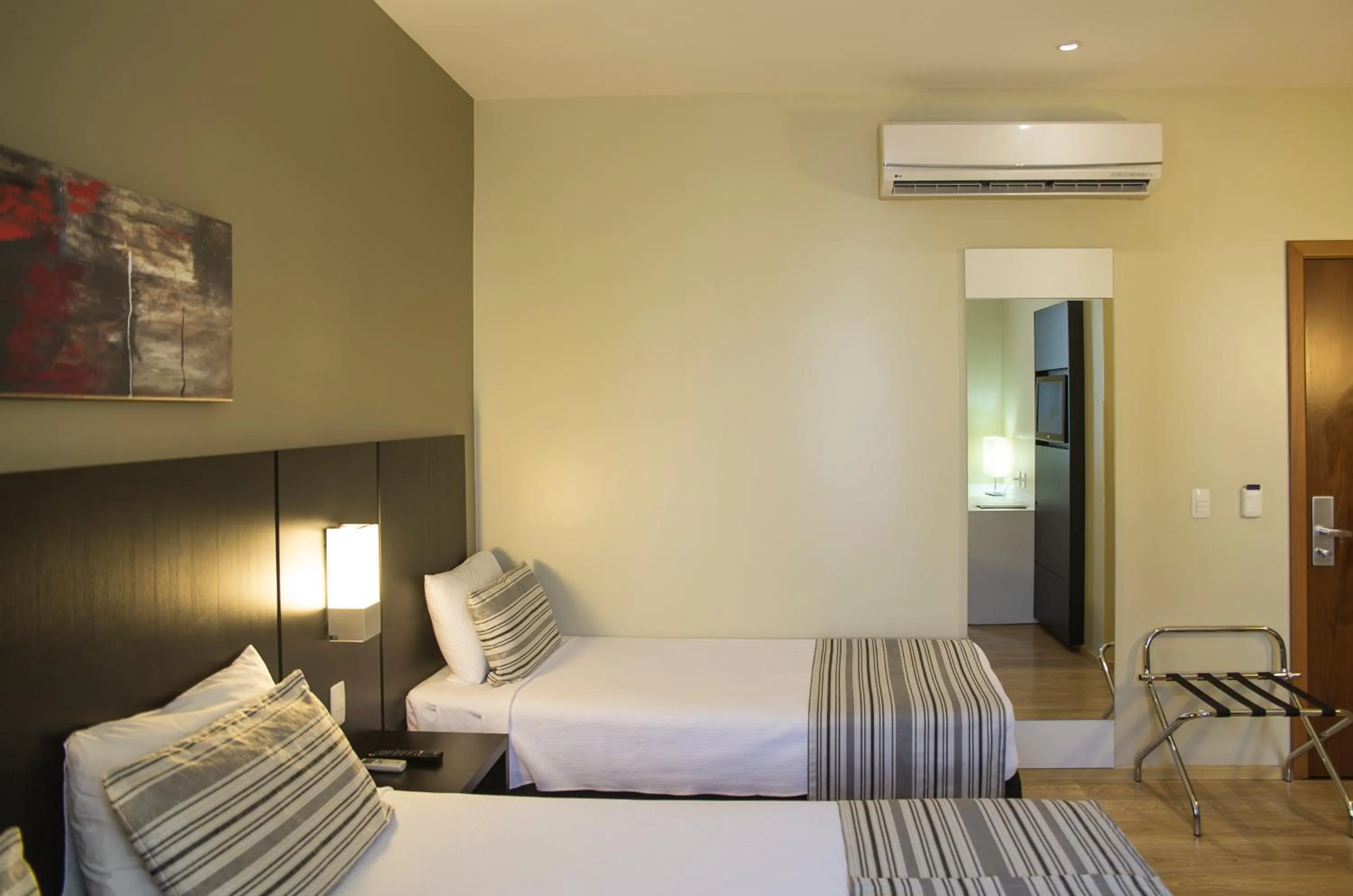 Bedroom, Bed in Grande Hotel Petrópolis