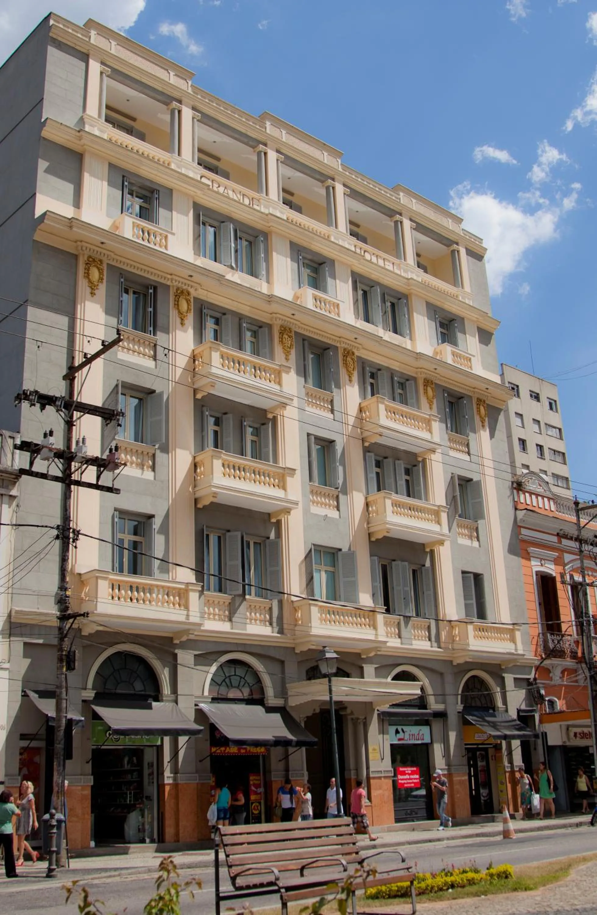 Facade/entrance in Grande Hotel Petrópolis
