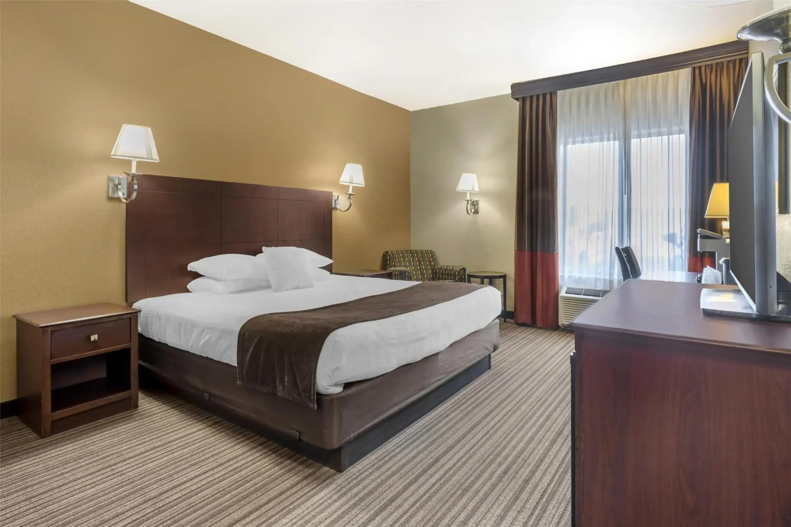 Bedroom, Bed in Best Western Plus Winslow Inn Bedroom, Bed in Best Western Plus Winslow Inn