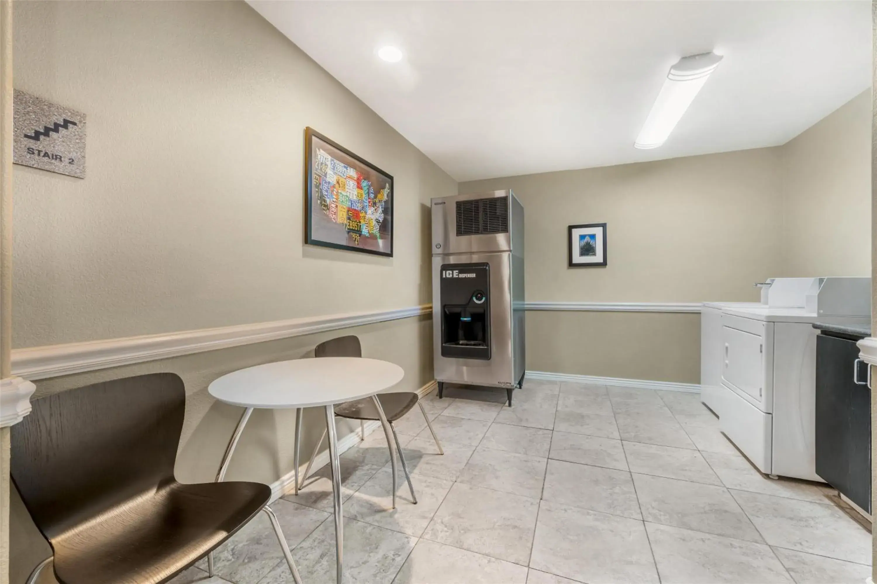 Property building in Best Western Plus Winslow Inn Property building in Best Western Plus Winslow Inn
