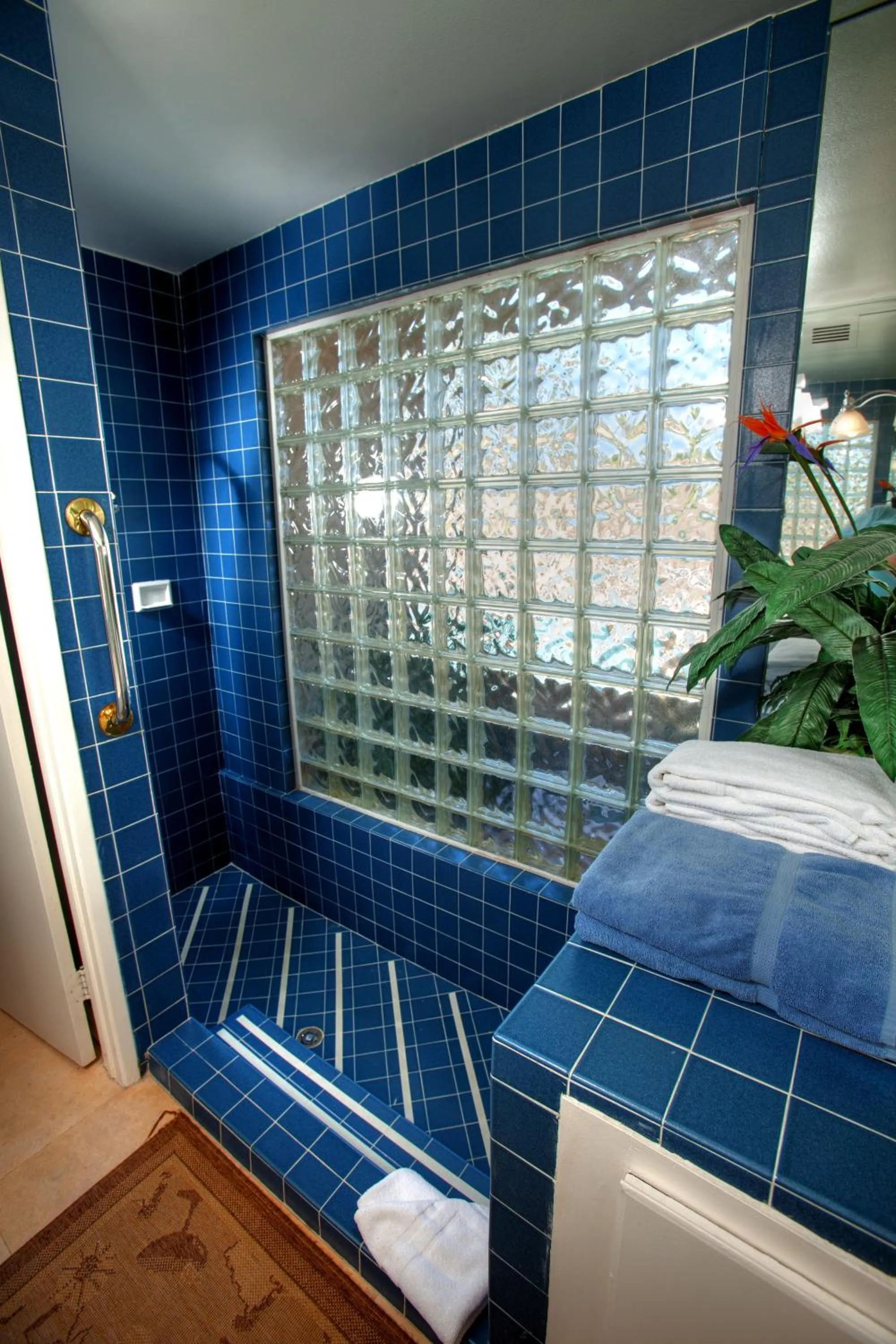 Shower in Sundance Villas by Private Villa Management