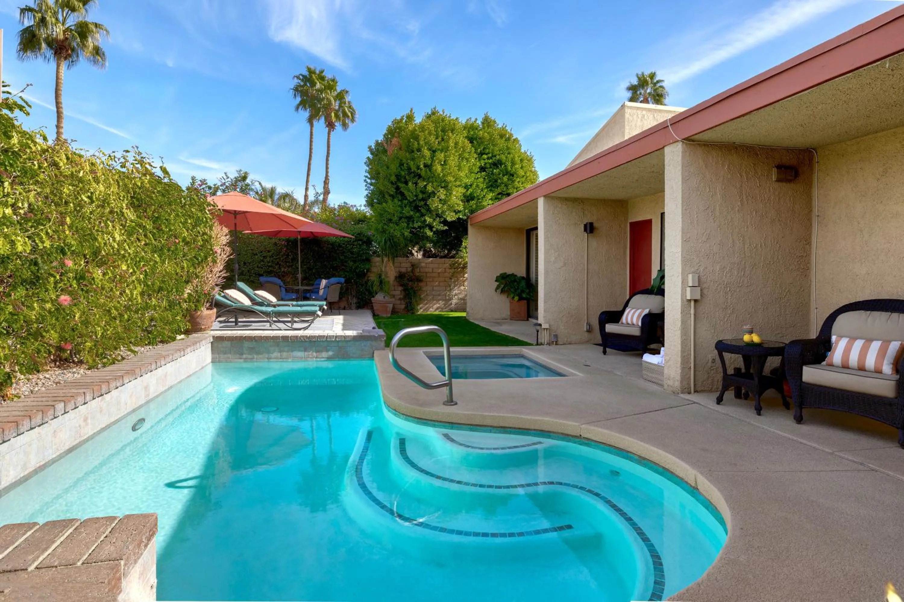 Natural landscape in Sundance Villas by Private Villa Management