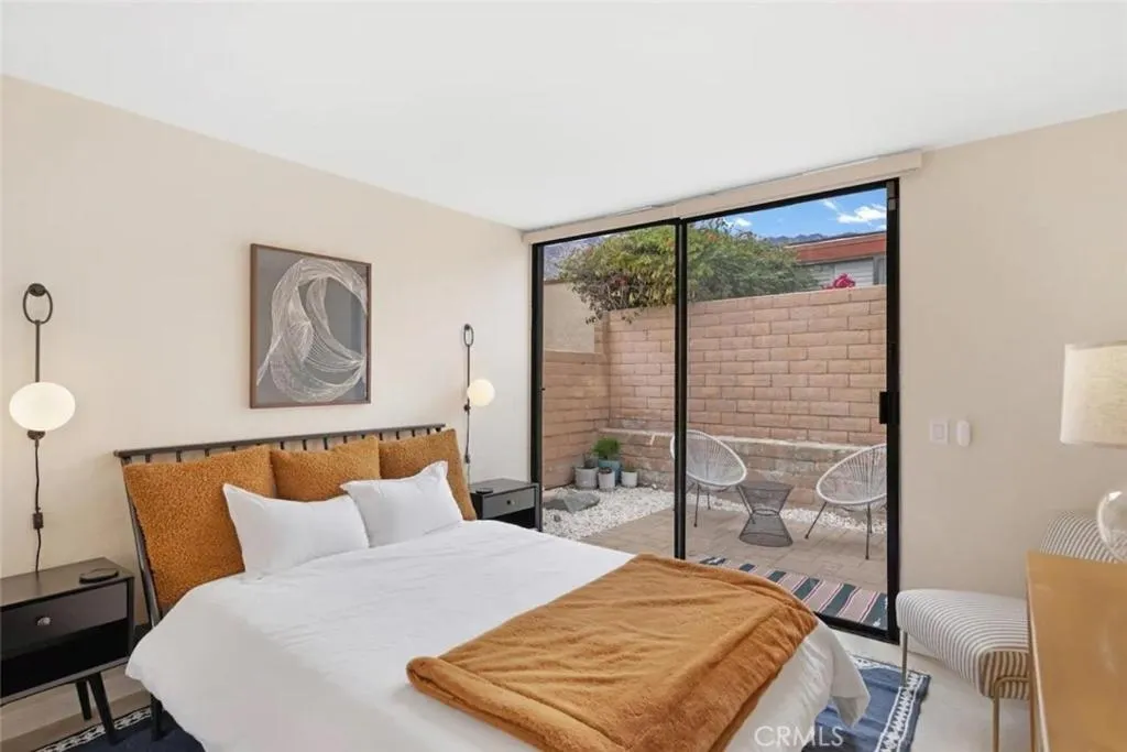 Shower, Bed in Sundance Villas by Private Villa Management