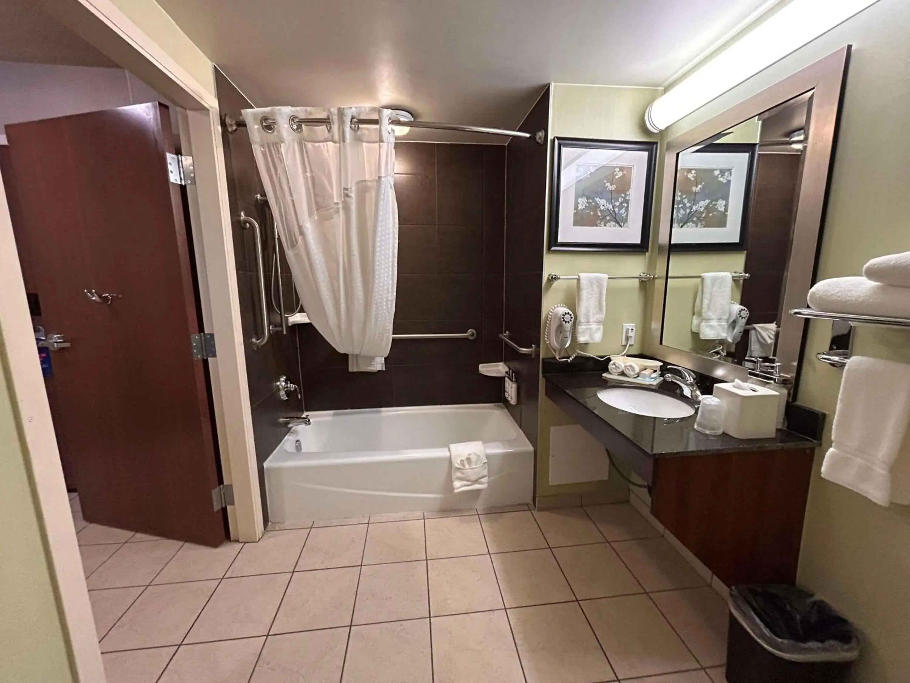 Bathroom in Holiday Inn Express and Suites Dawson Creek, an IHG Hotel Bathroom in Holiday Inn Express and Suites Dawson Creek, an IHG Hotel