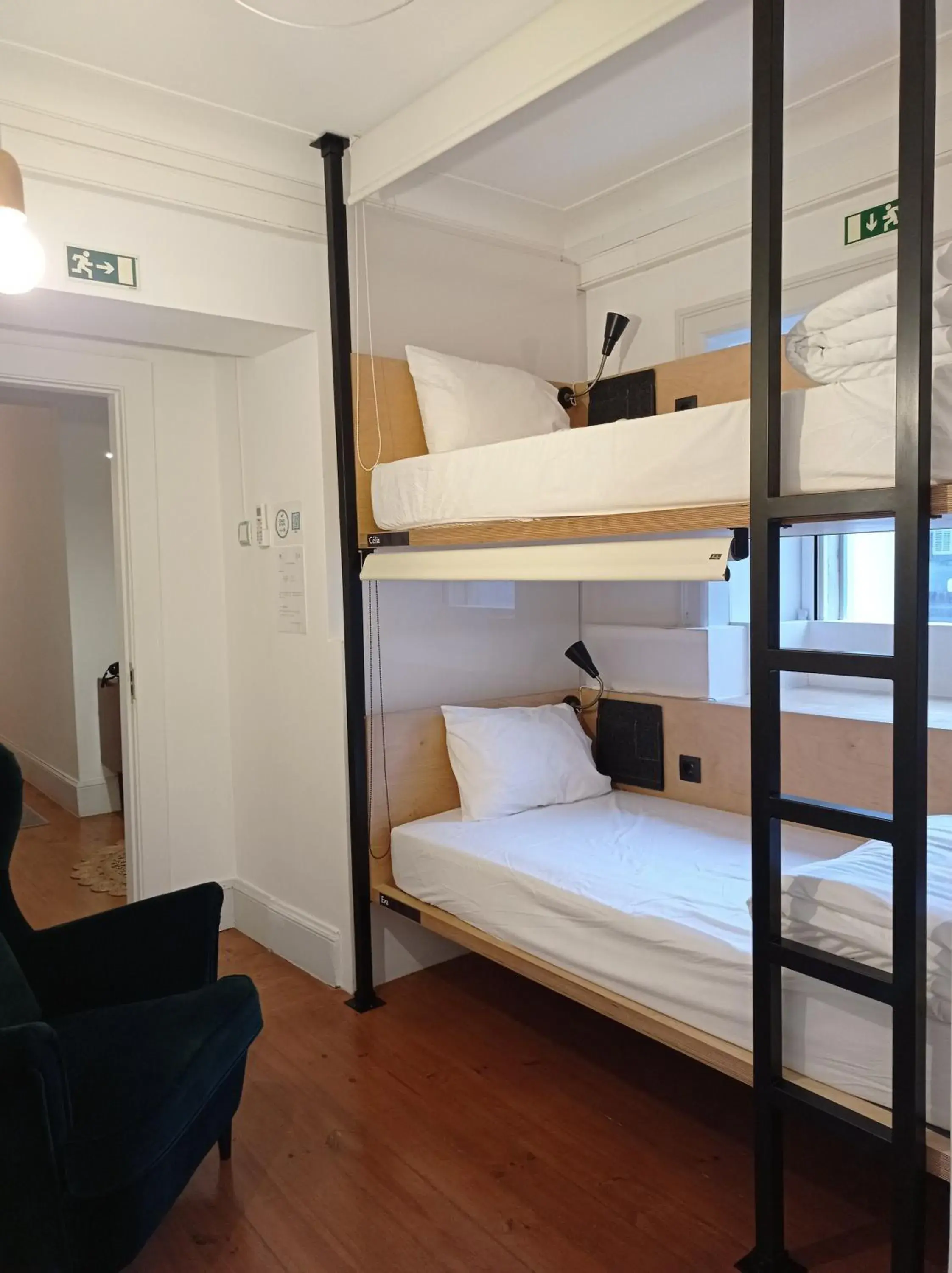 Family Room with Private Bathroom in Penedo da Saudade Suites & Hostel Family Room with Private Bathroom in Penedo da Saudade Suites & Hostel