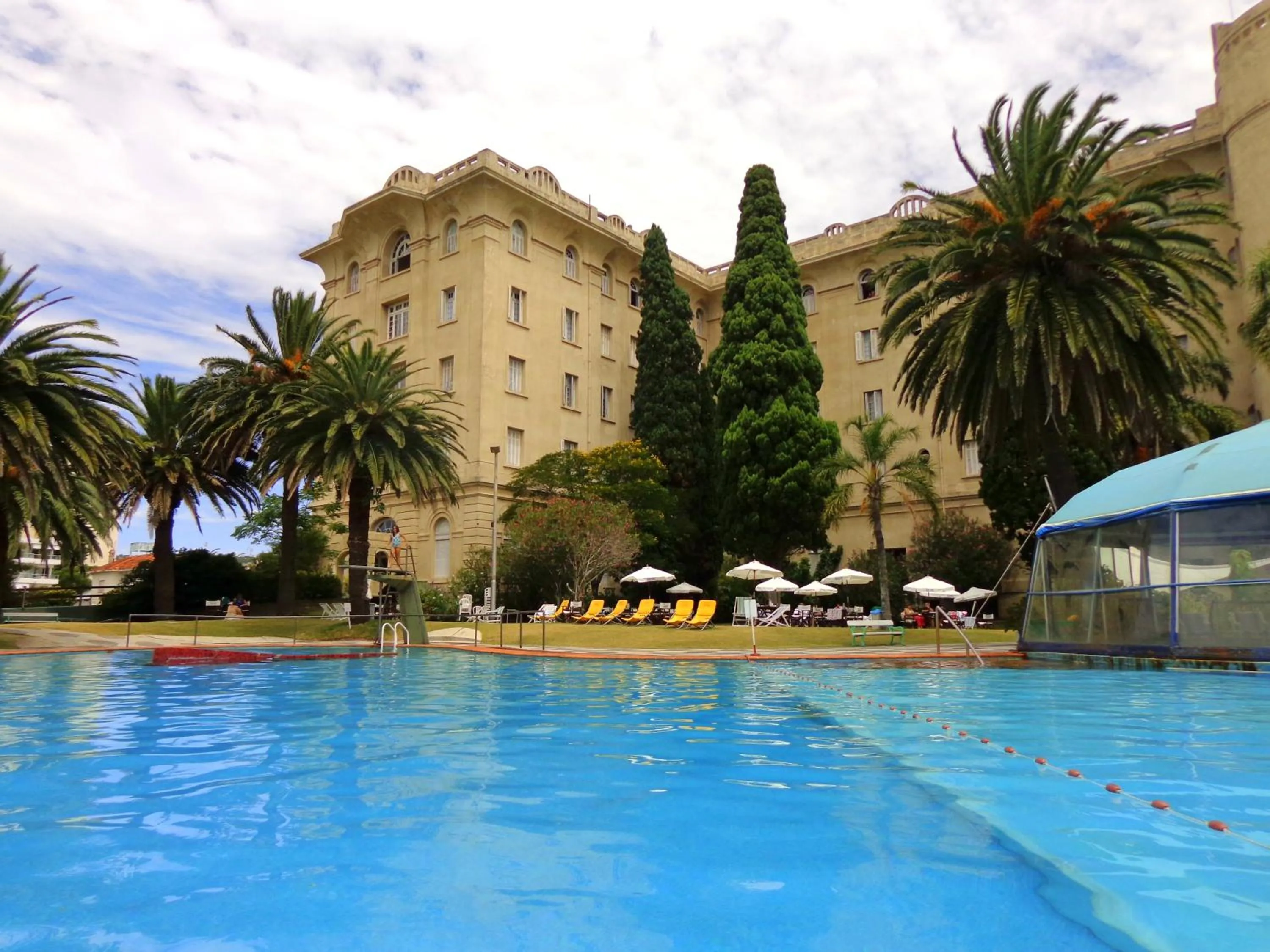 Garden in Argentino Hotel Casino & Resort