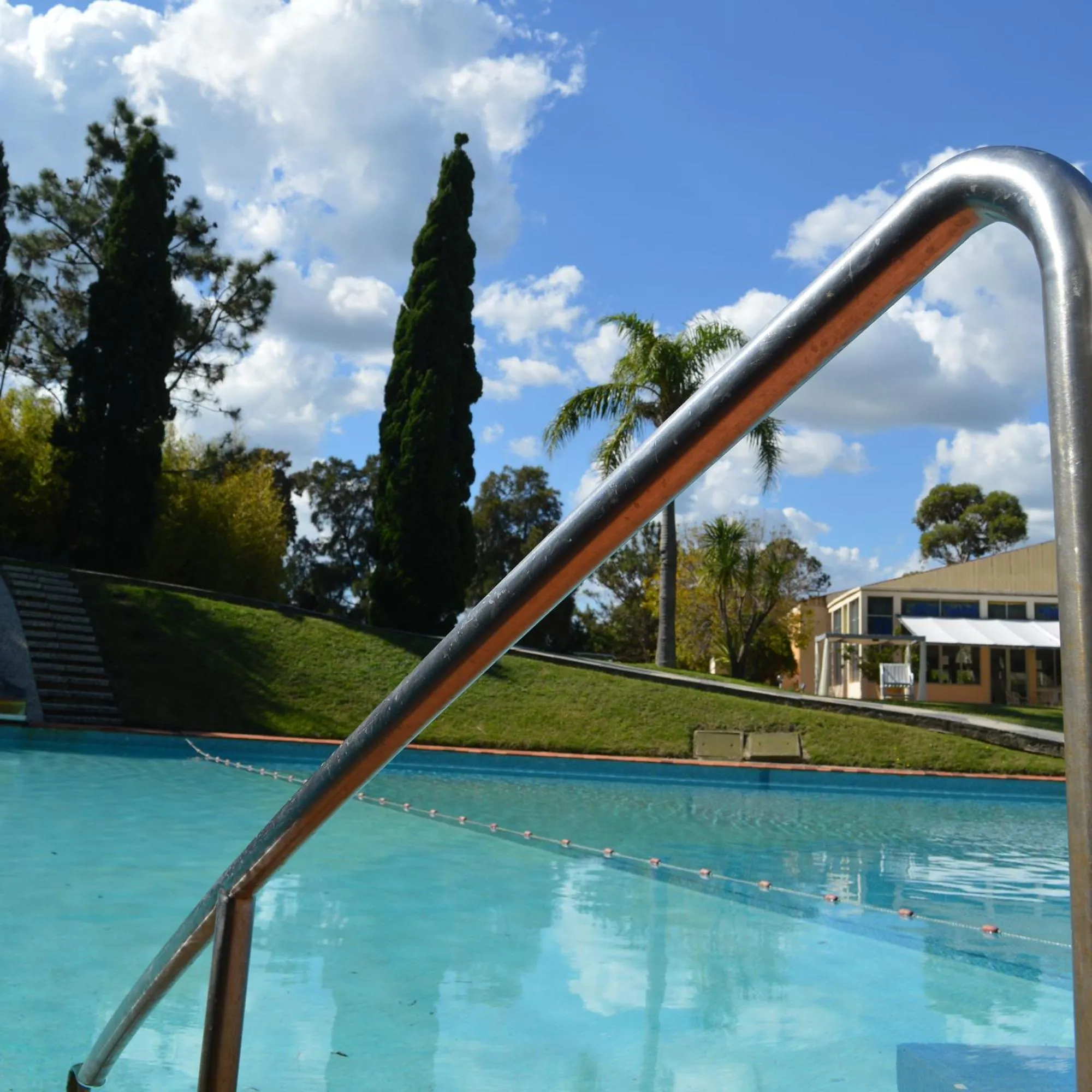 Swimming pool in Argentino Hotel Casino & Resort