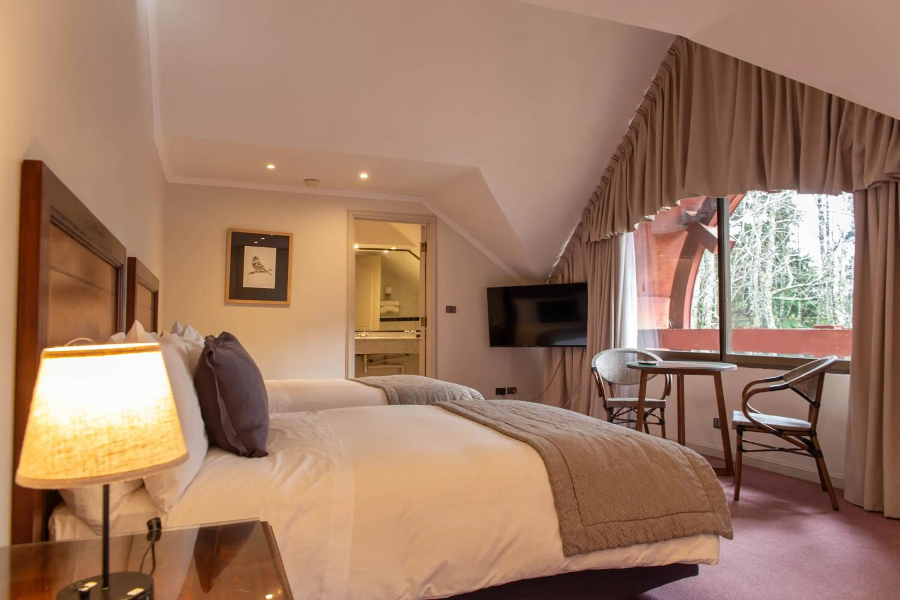 Bedroom, Bed in Hotel Puerta del Sur