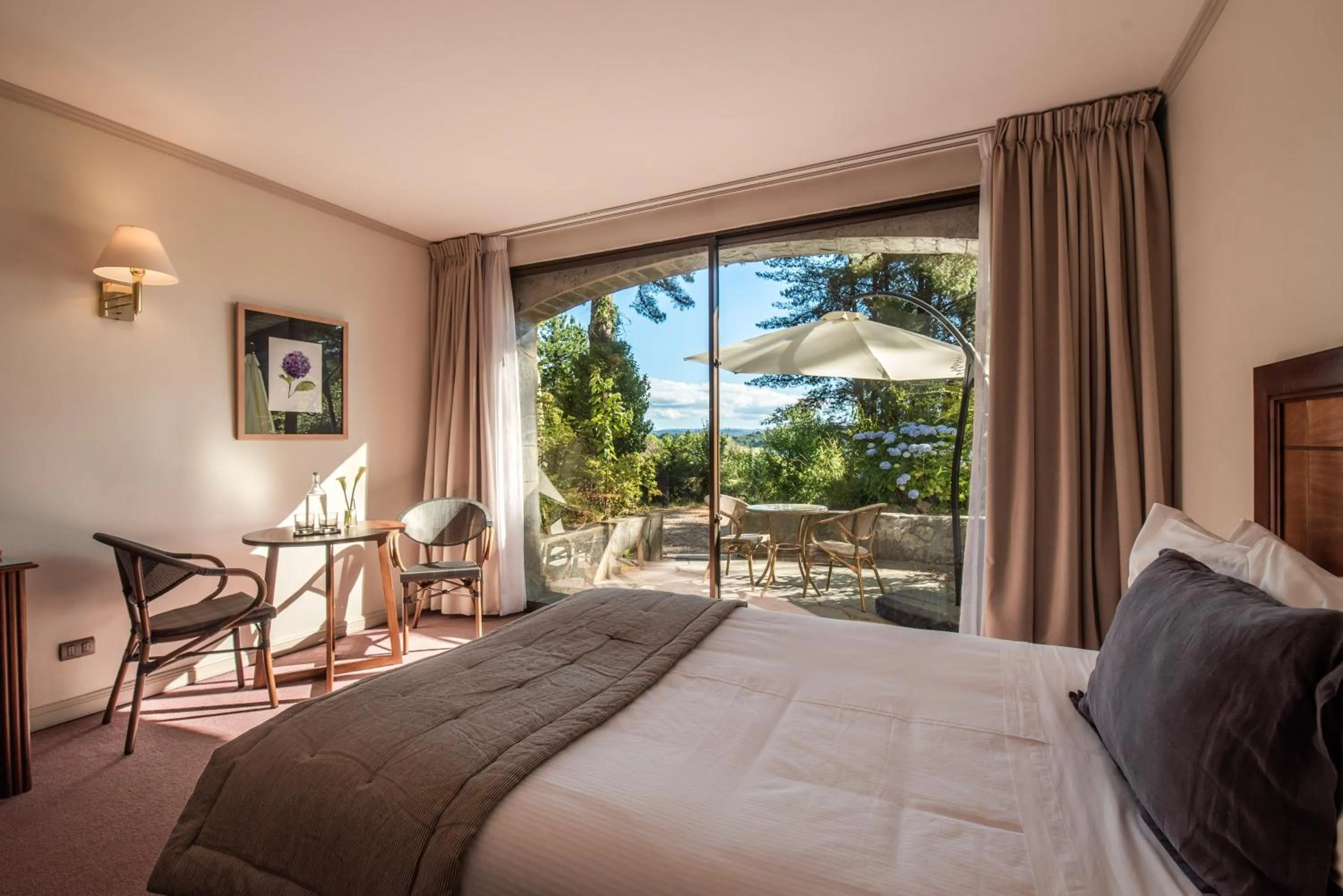 Garden view, Bed in Hotel Puerta del Sur