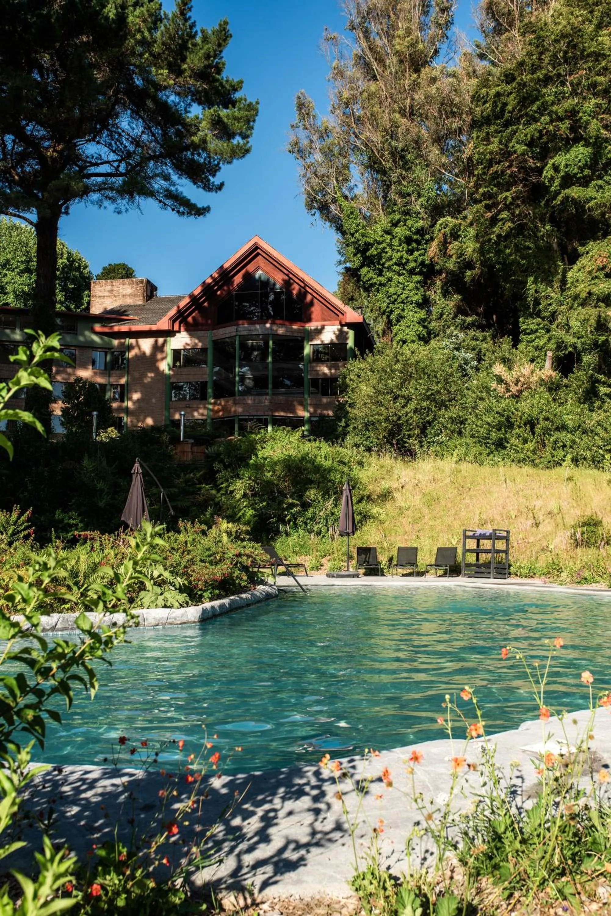 Swimming pool in Hotel Puerta del Sur