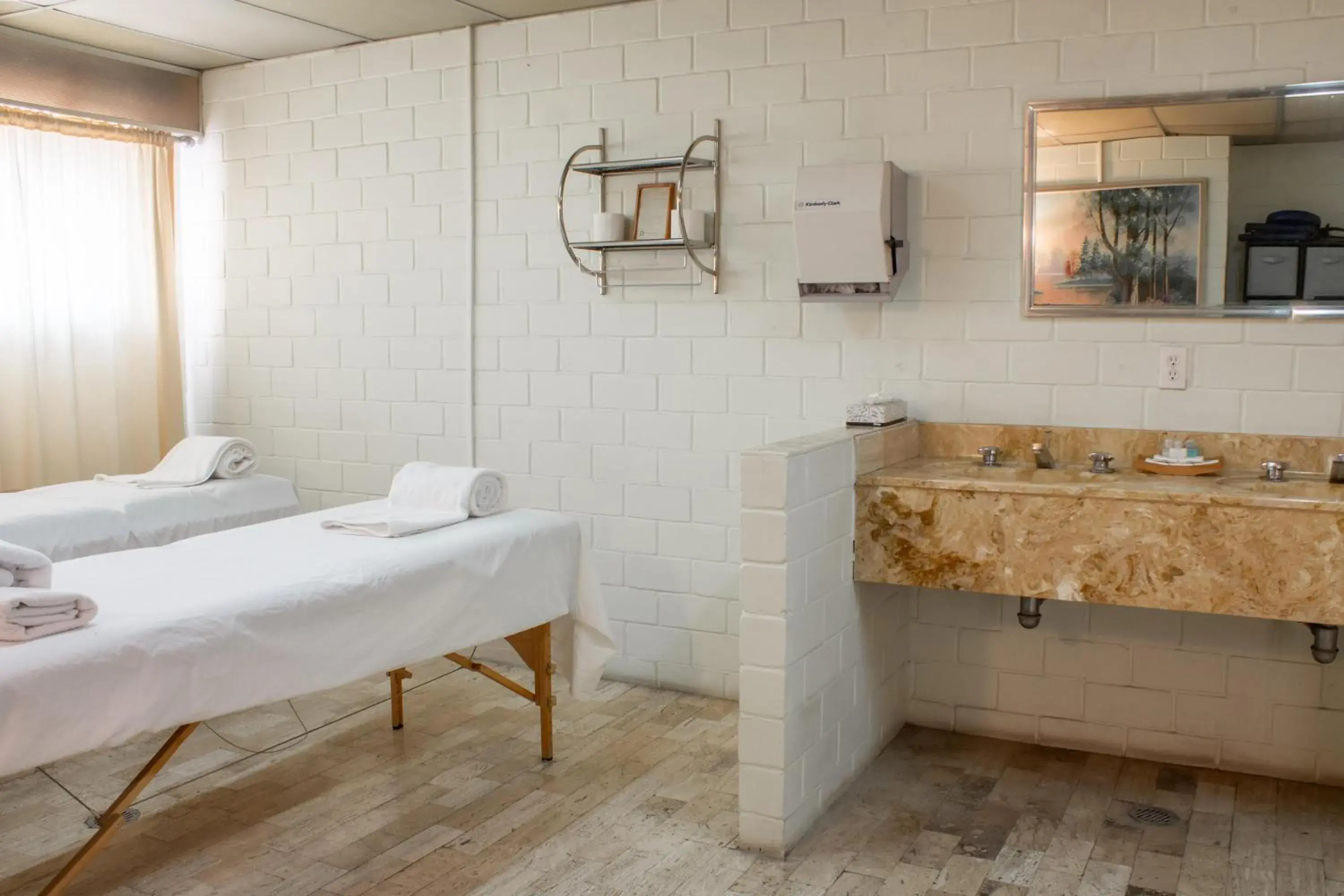 Spa and wellness centre/facilities in Best Western PLUS Plaza Florida & Tower Spa and wellness centre/facilities in Best Western PLUS Plaza Florida & Tower