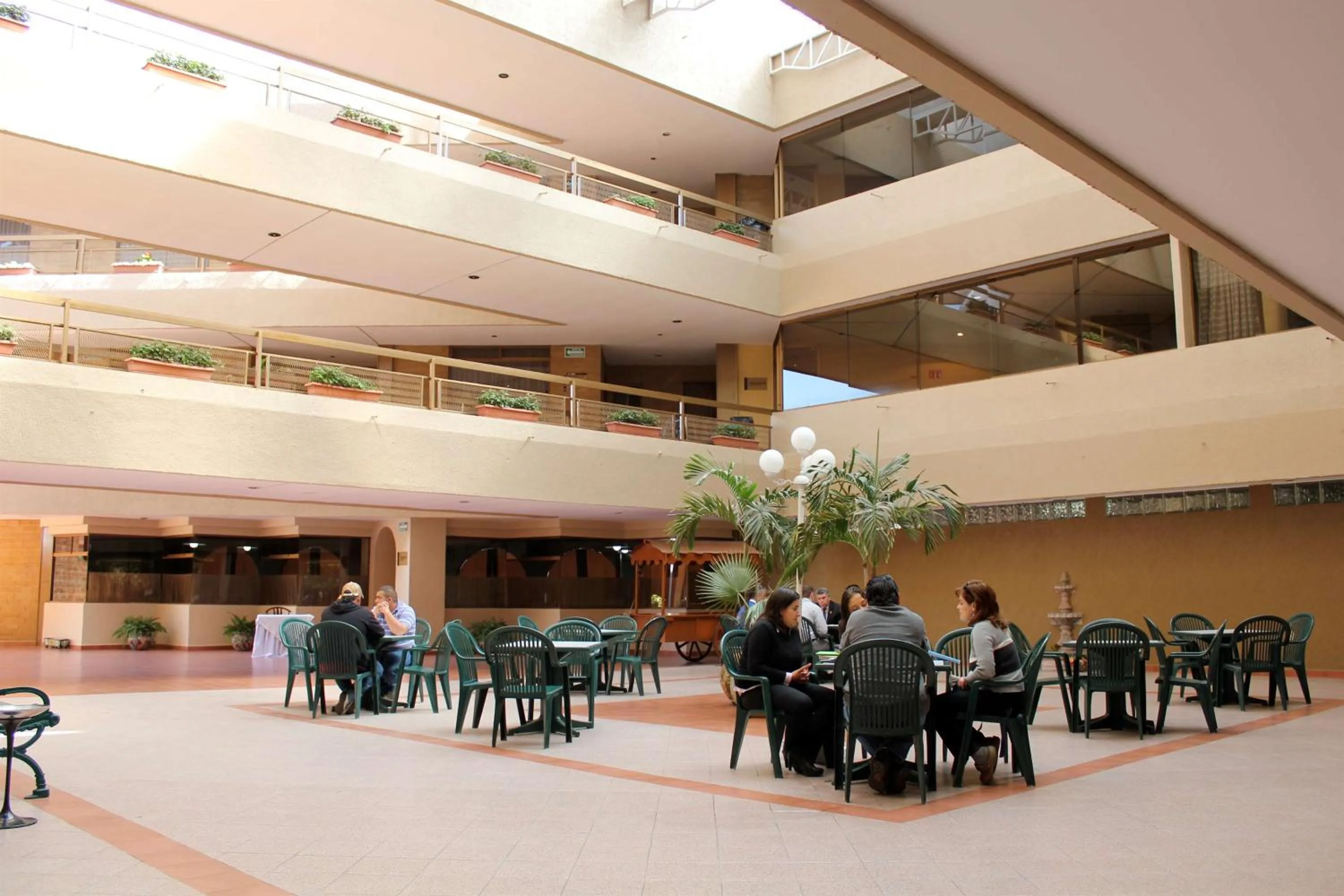 Property building in Best Western PLUS Plaza Florida & Tower