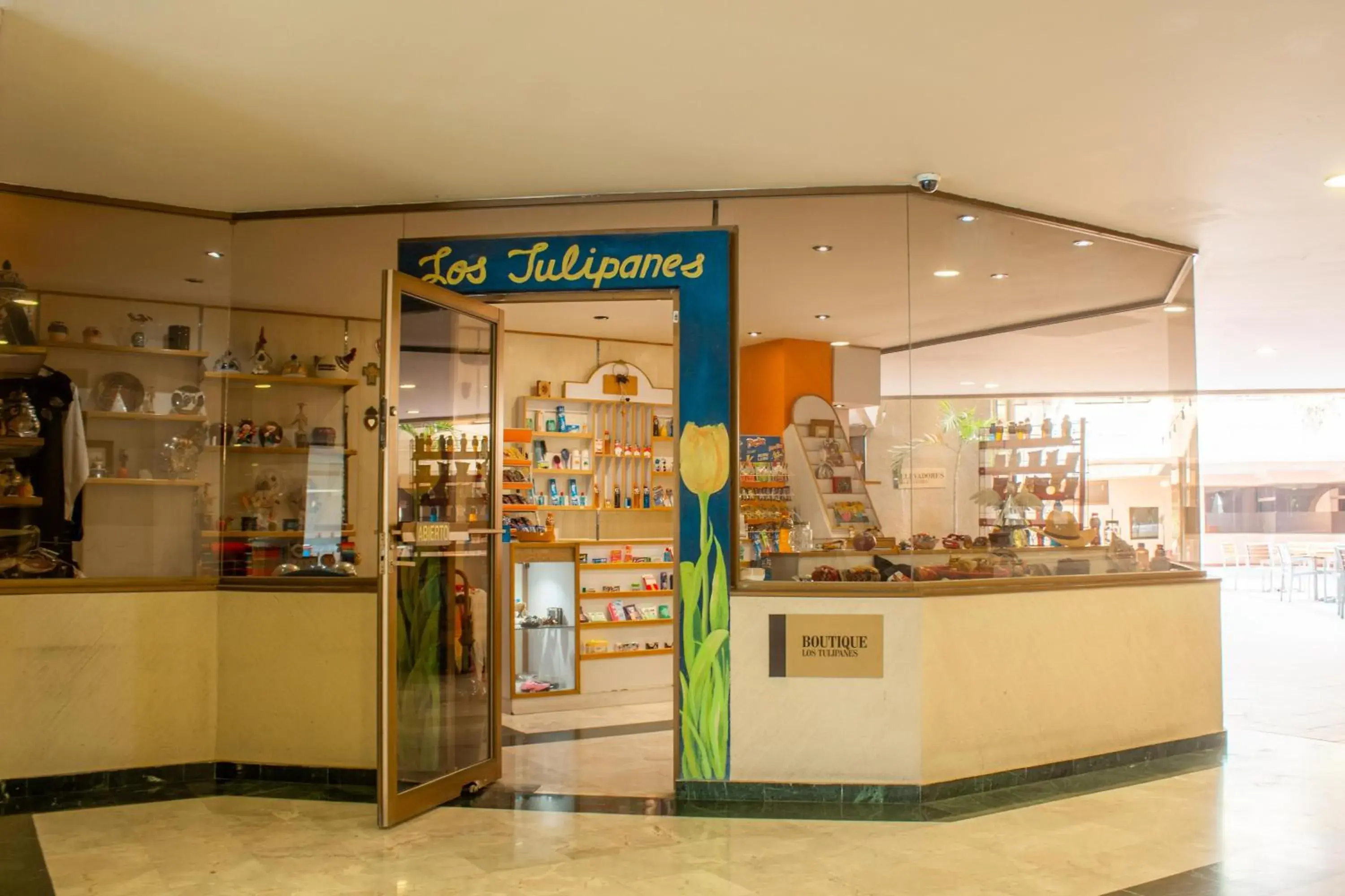 Property building in Best Western PLUS Plaza Florida & Tower Property building in Best Western PLUS Plaza Florida & Tower