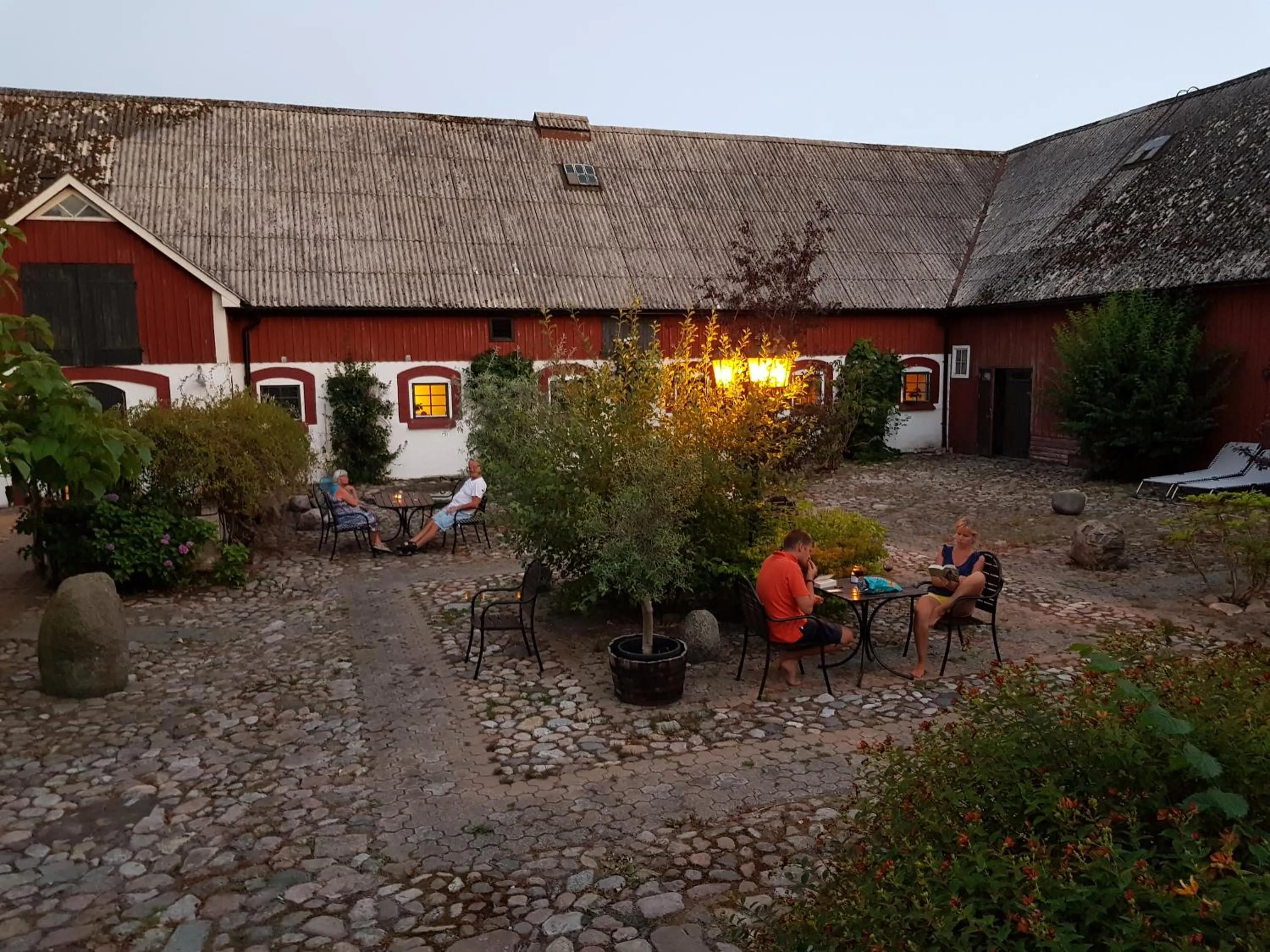 Property building in Gårdshotellet