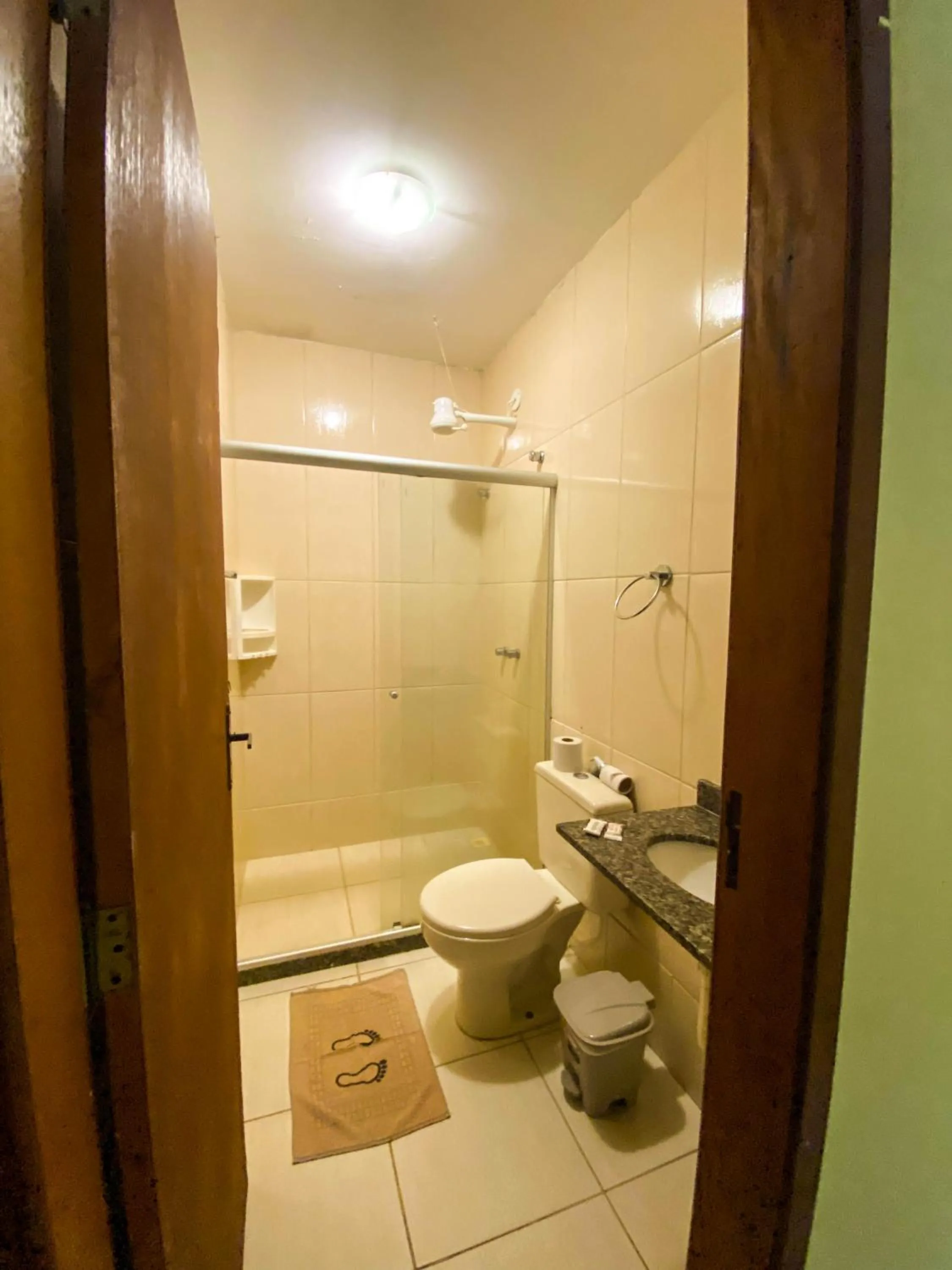 Shower in Pousada Bon Vivant