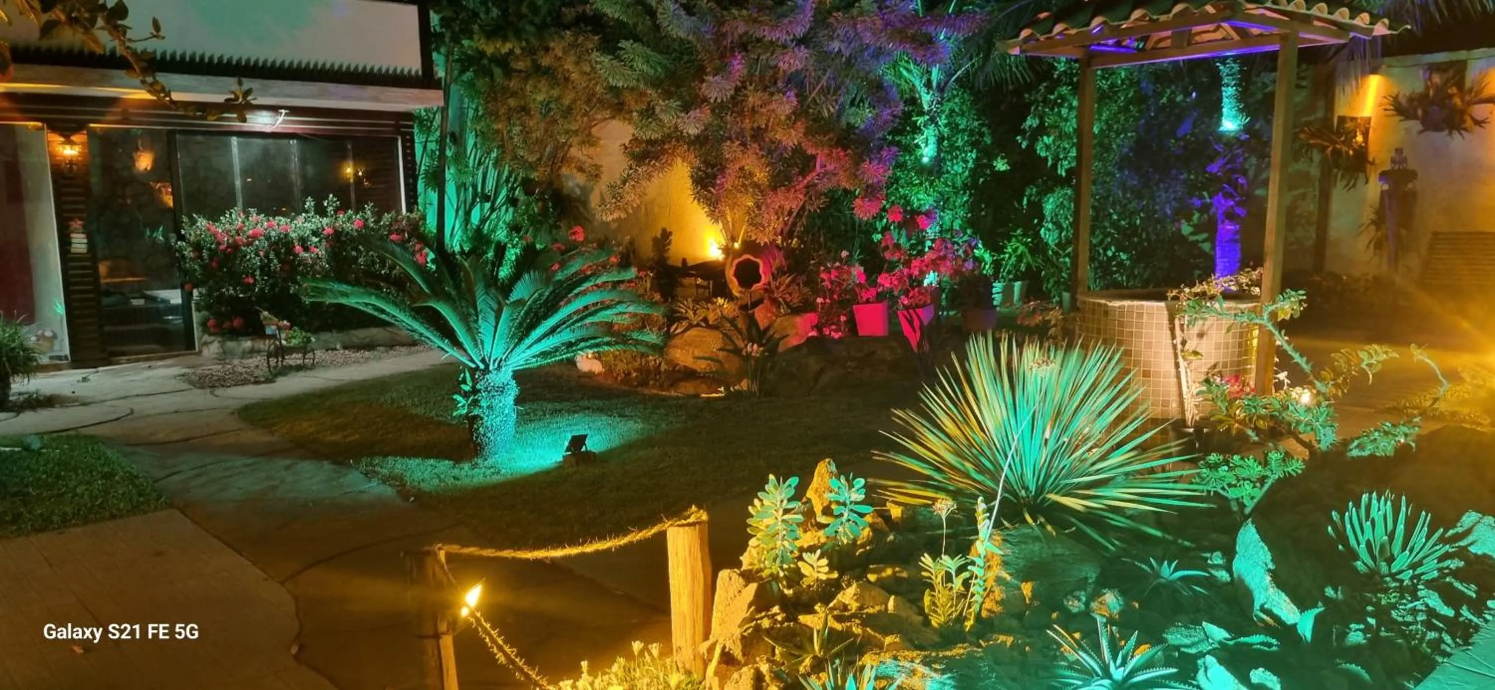 Night in Pousada Bon Vivant