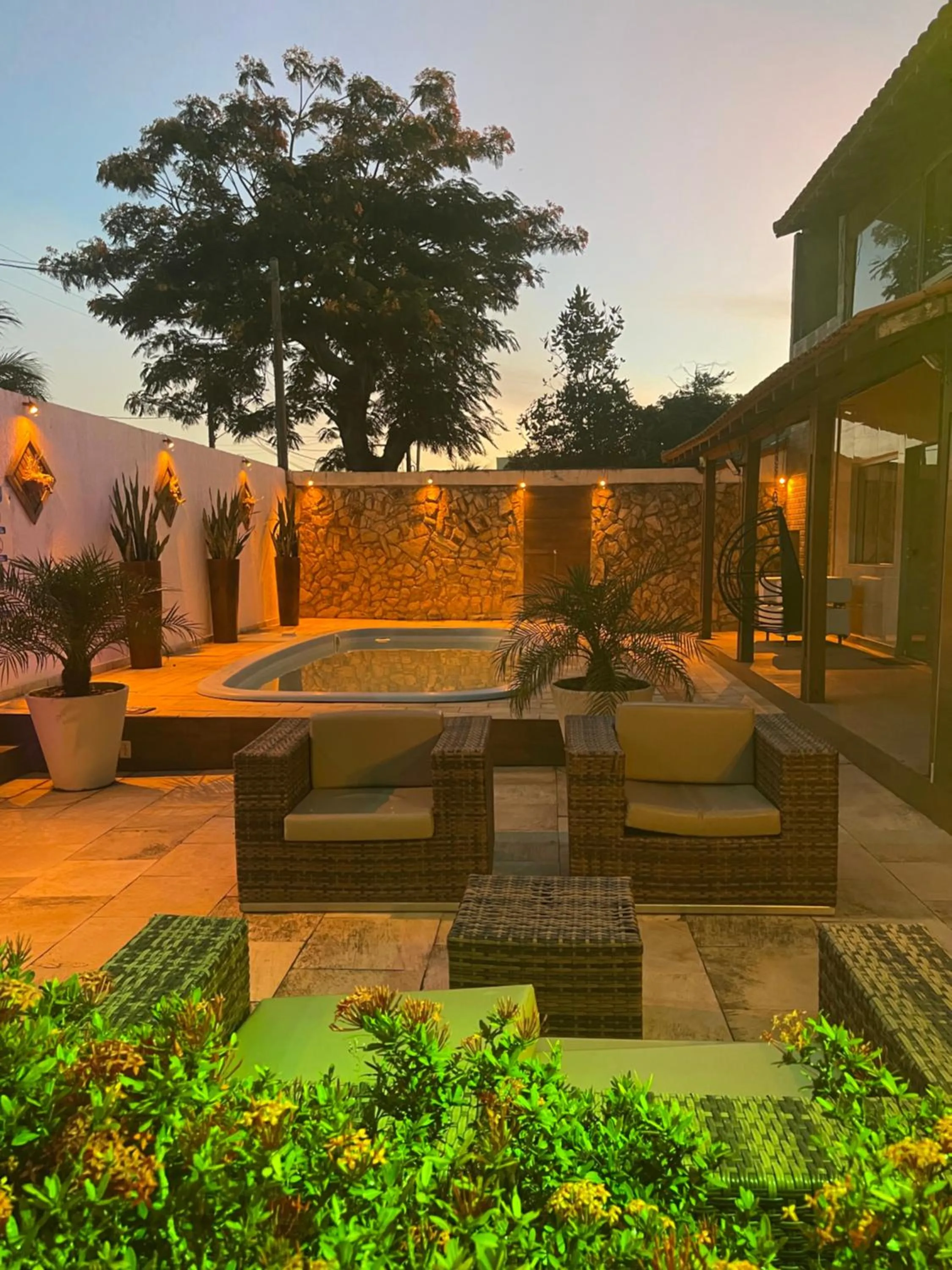 Swimming pool in Pousada Bon Vivant