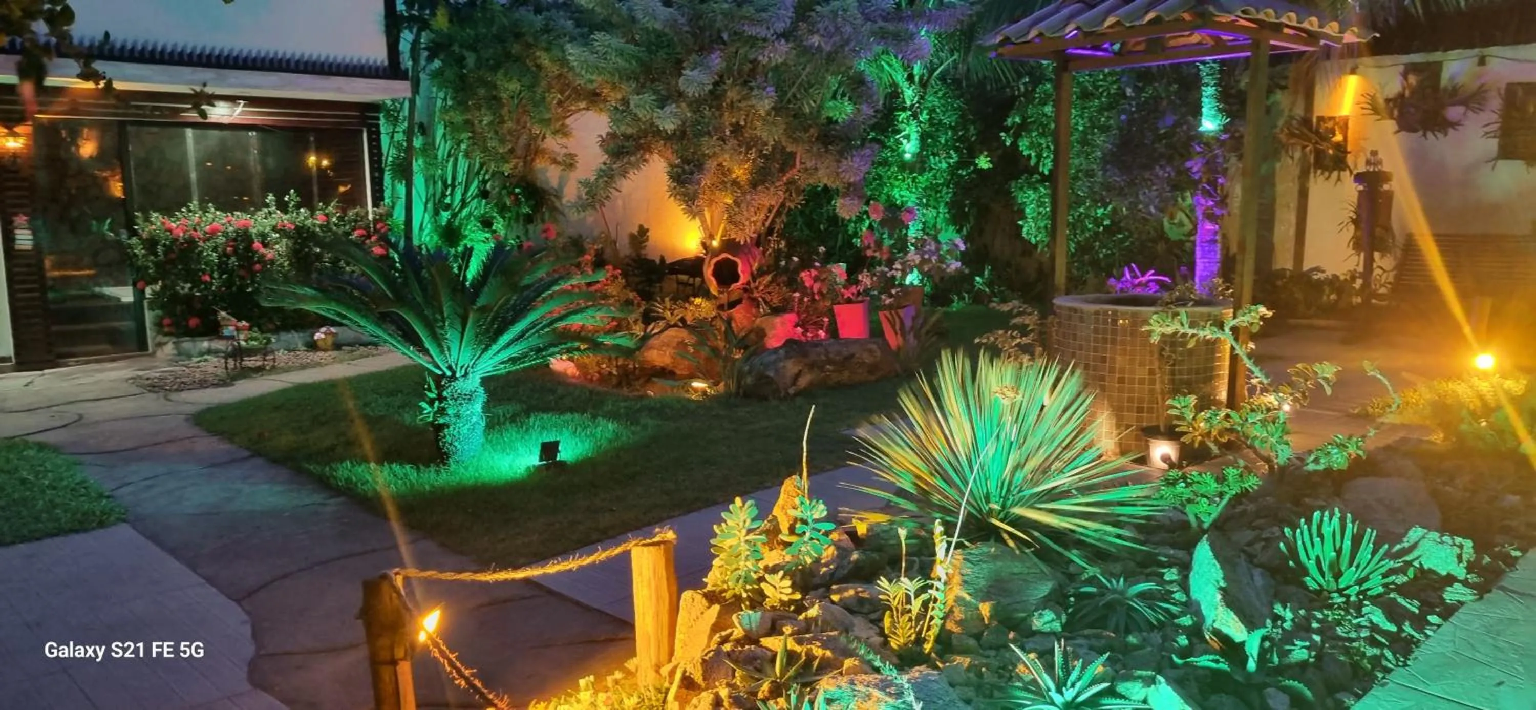Night in Pousada Bon Vivant