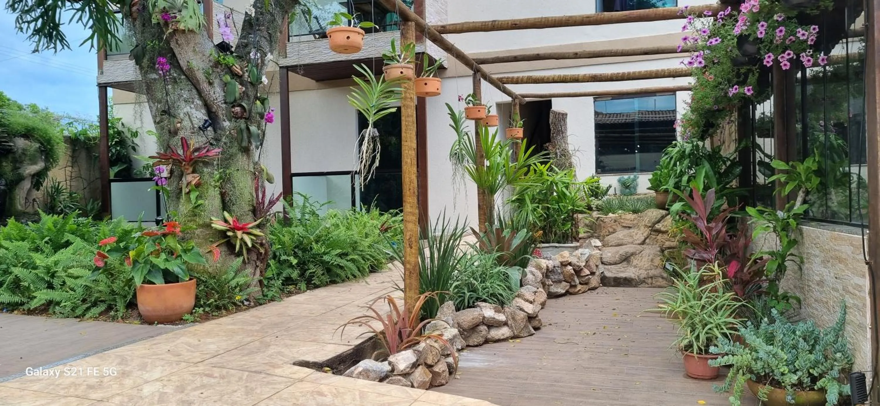 Property building in Pousada Bon Vivant