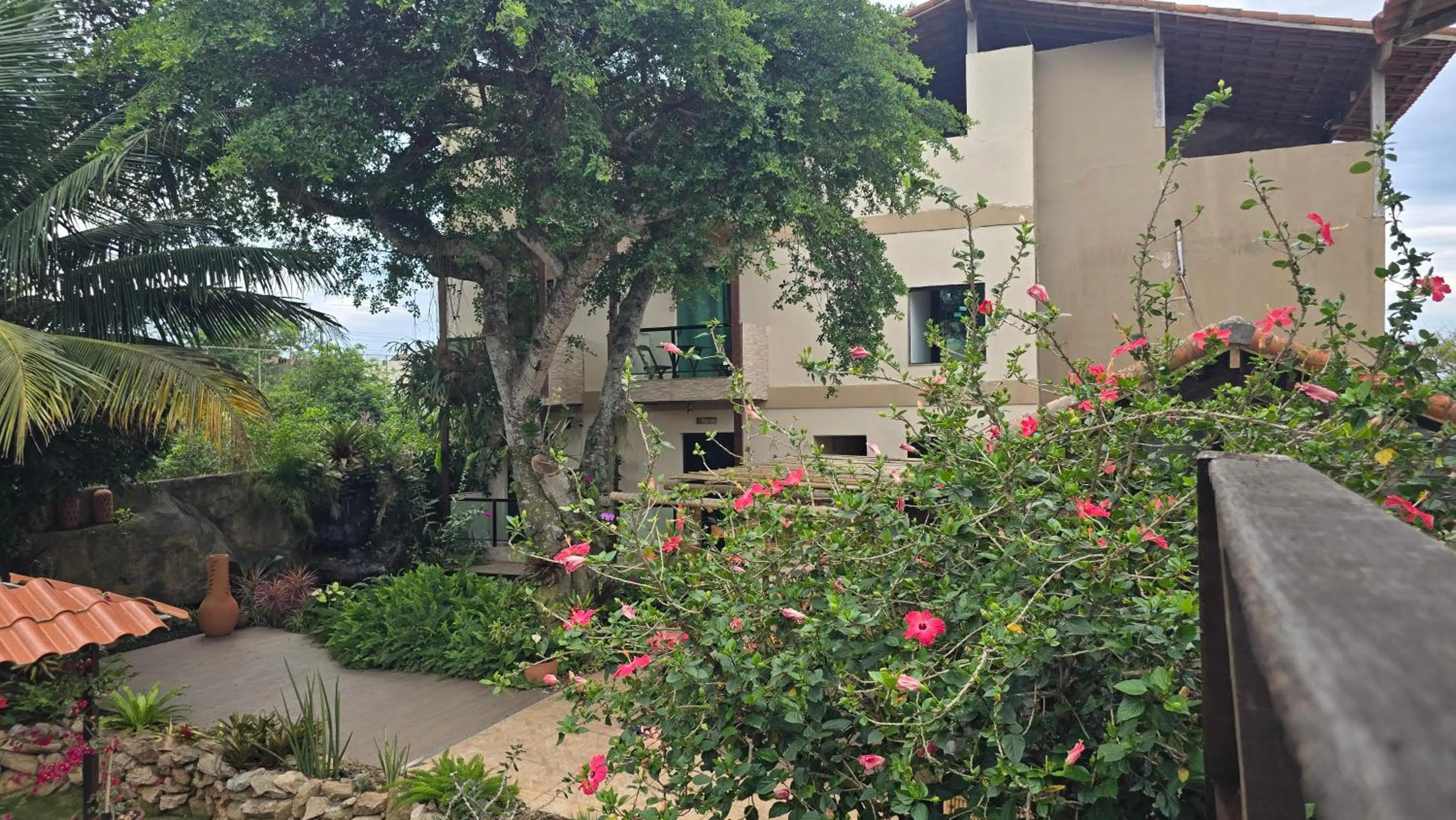 Day in Pousada Bon Vivant
