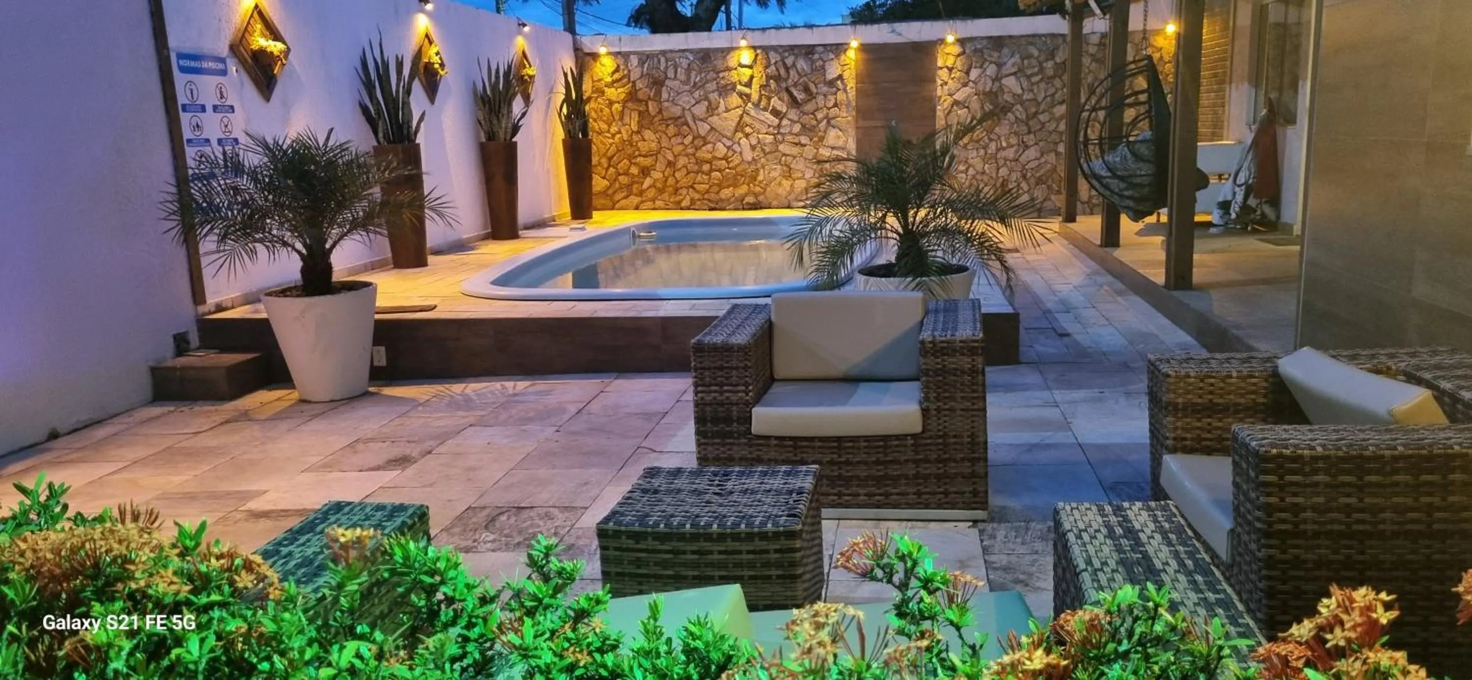 Swimming pool in Pousada Bon Vivant