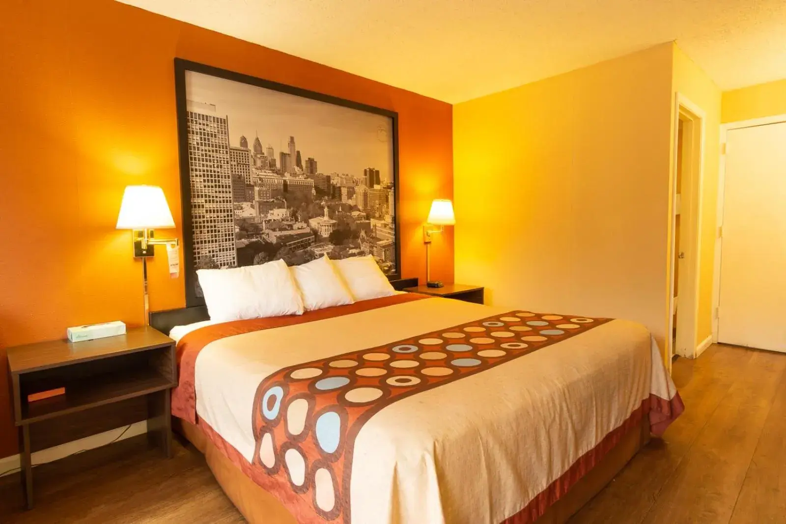 King Room - Non-Smoking in Super 8 by Wyndham Carlisle North King Room - Non-Smoking in Super 8 by Wyndham Carlisle North