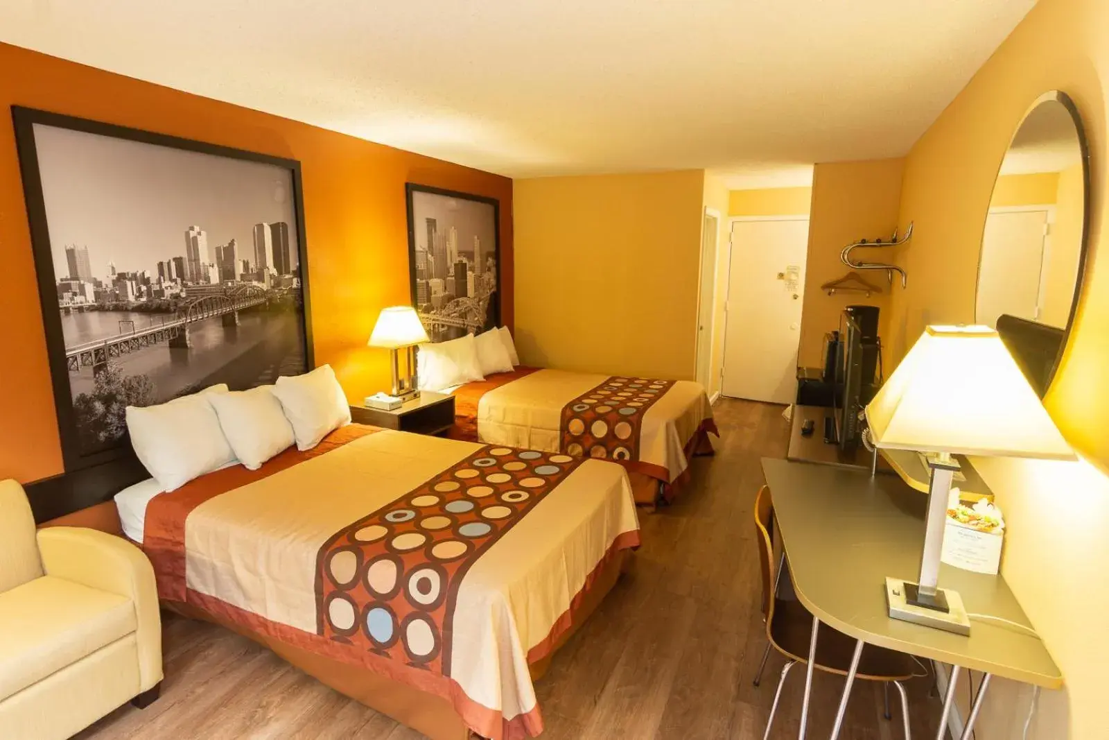 Bed in Super 8 by Wyndham Carlisle North Bed in Super 8 by Wyndham Carlisle North