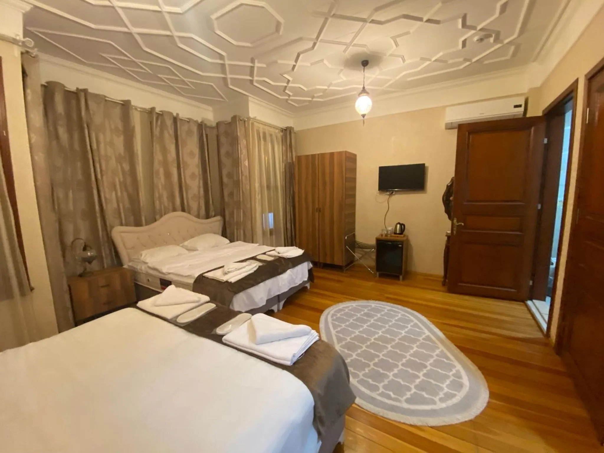 Bathroom in Nuray Hotel