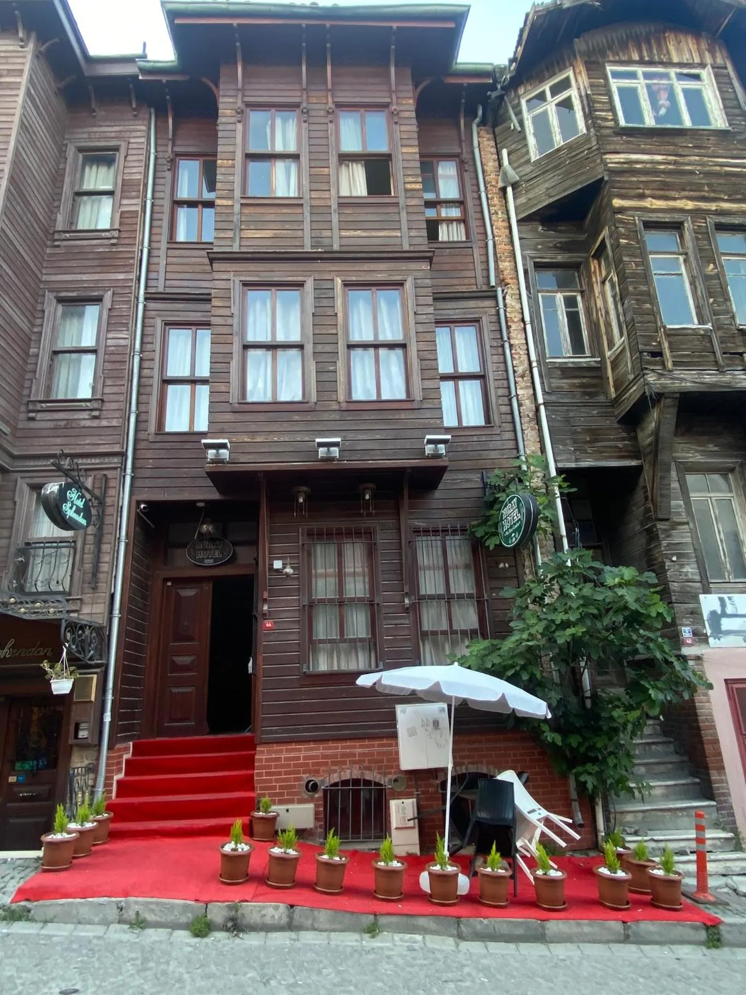 Property Building in Nuray Hotel