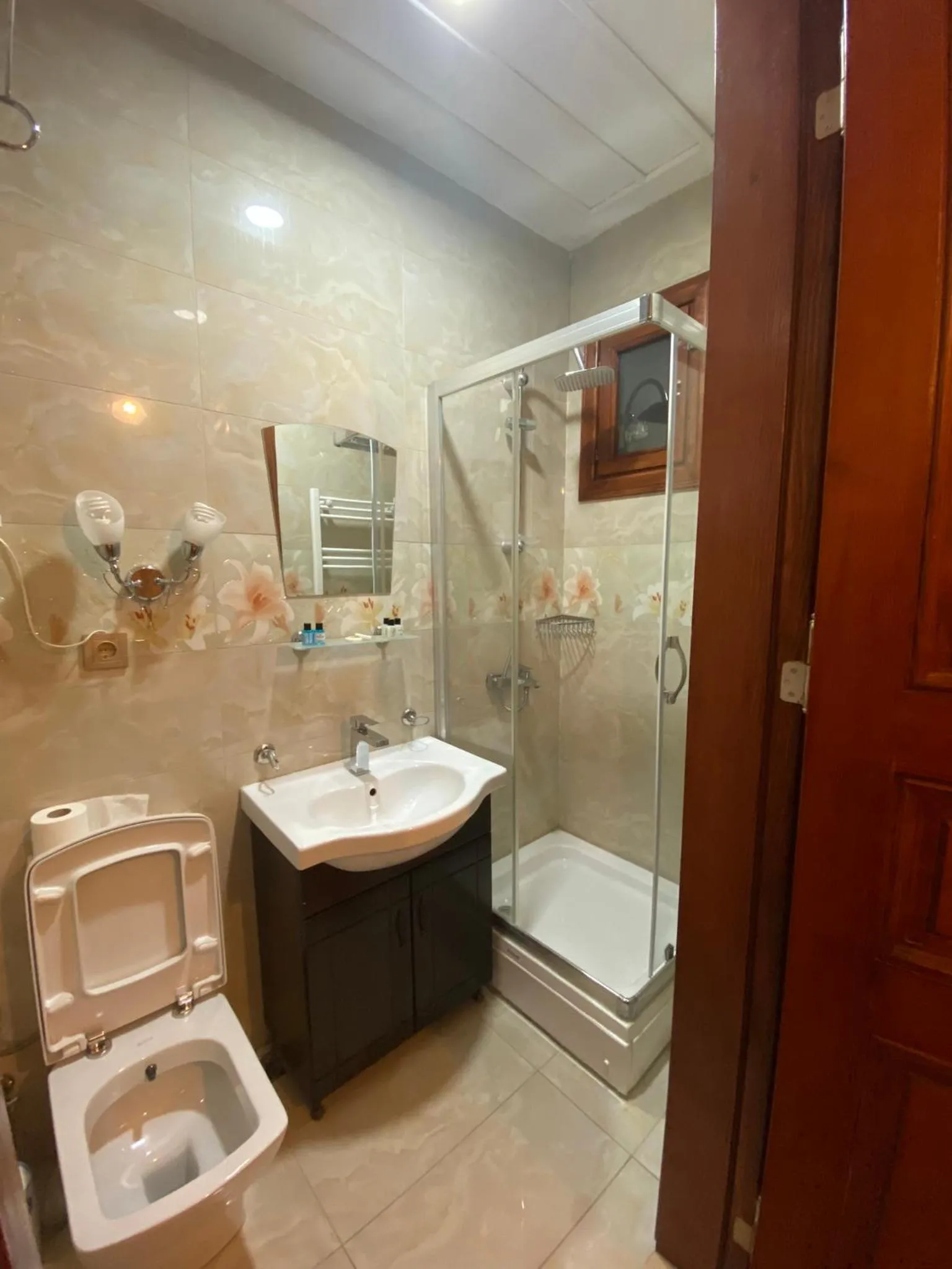 Toilet, Bathroom in Nuray Hotel