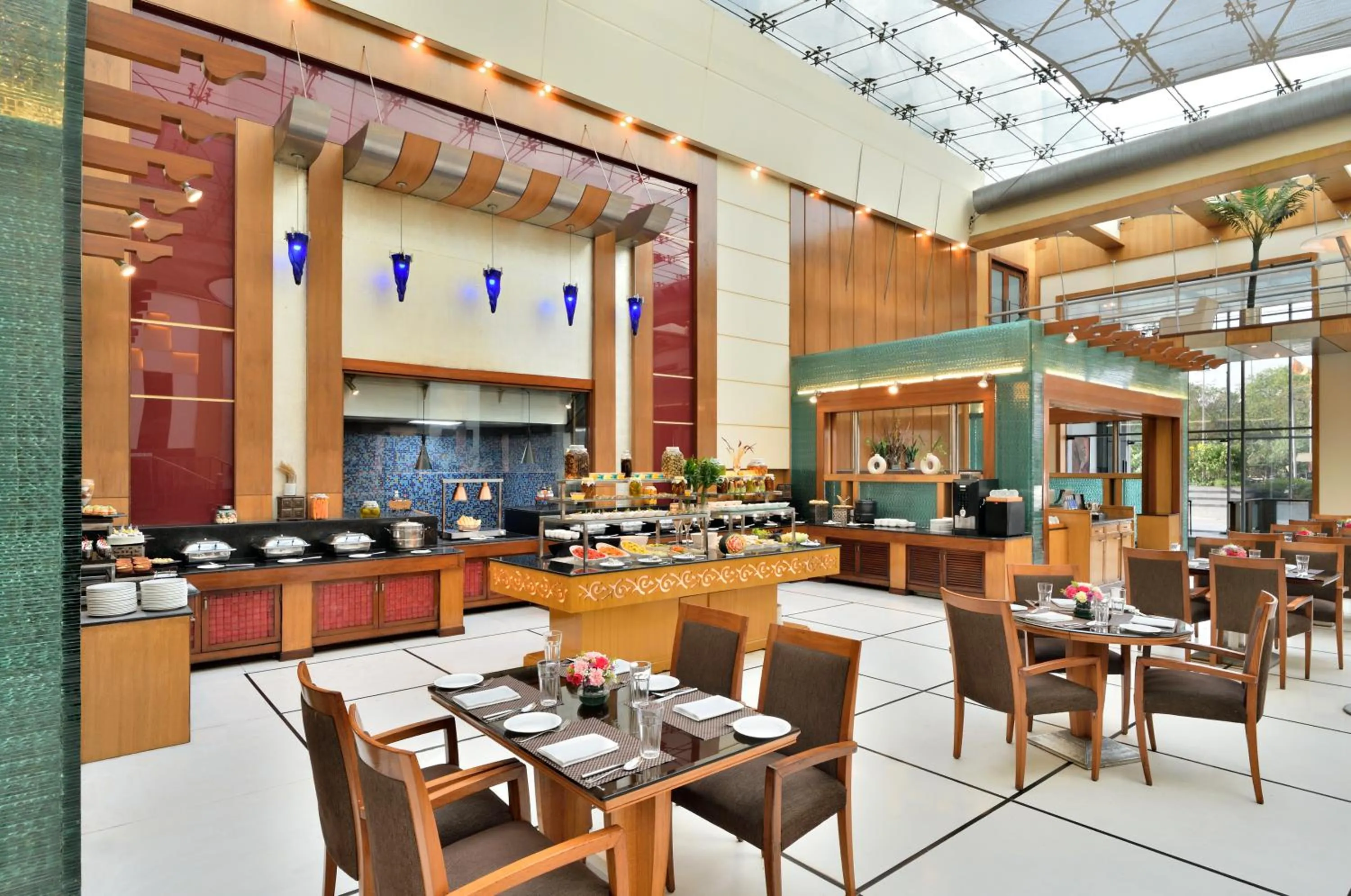 Restaurant/places to eat in Ramada By Wyndham Jaipur