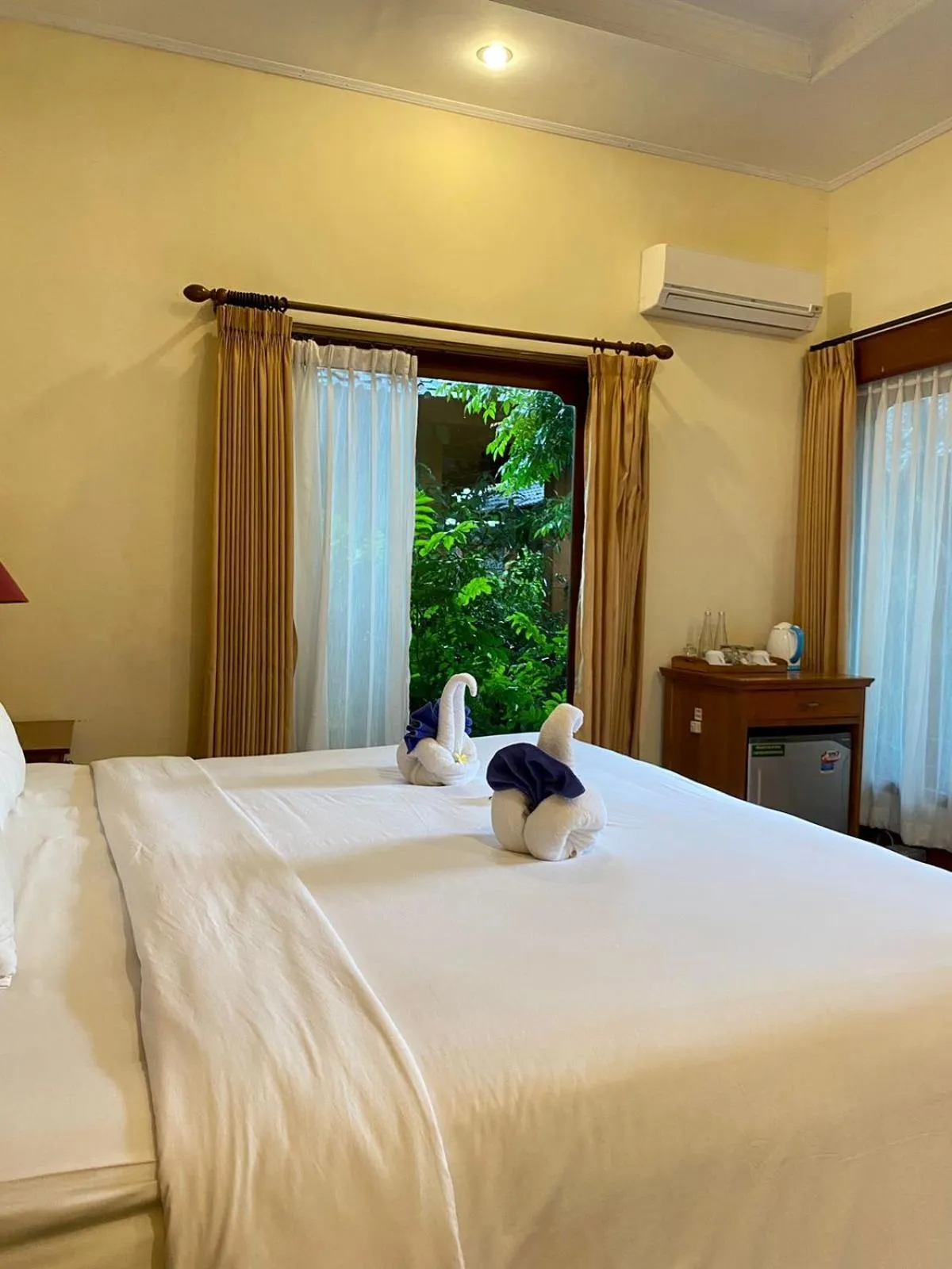 Bedroom, Bed in Ashyana Candidasa Beach Resort