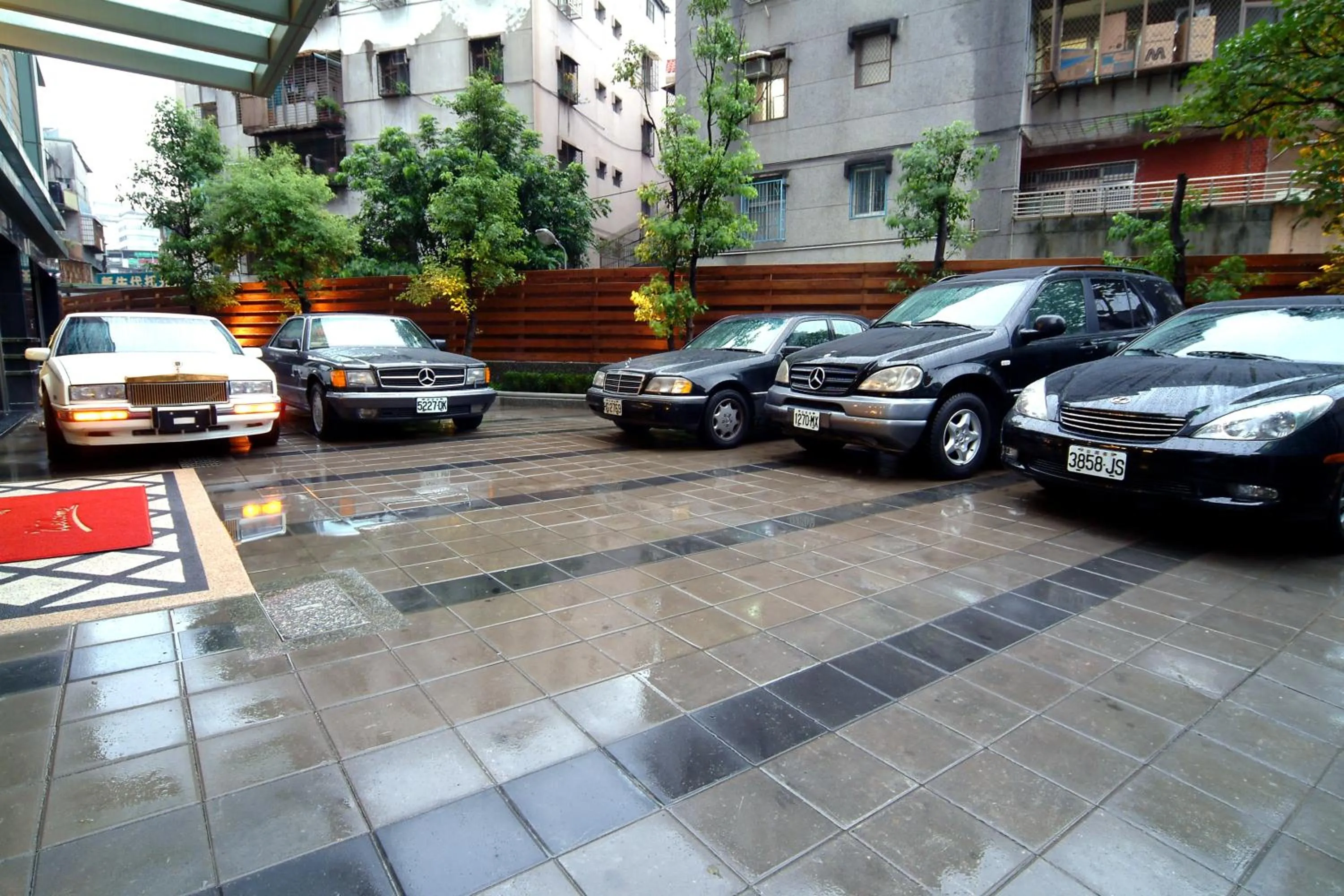 Area and facilities in Jingan Classic Inn