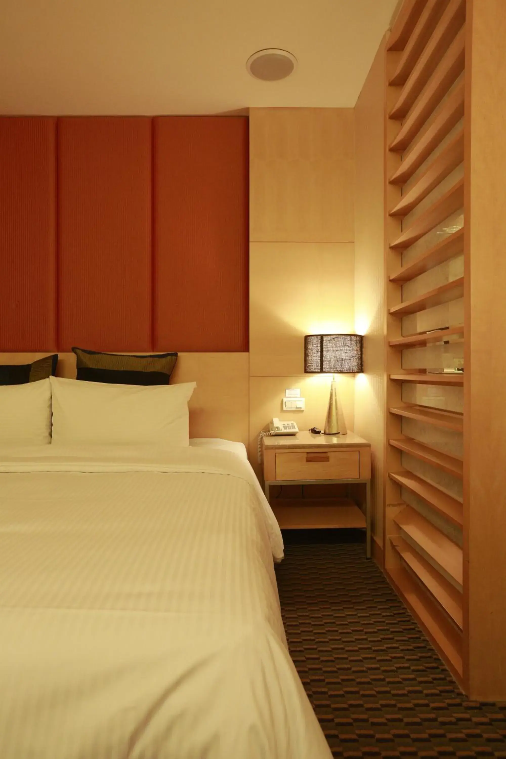 Bed in Jingan Classic Inn Bed in Jingan Classic Inn