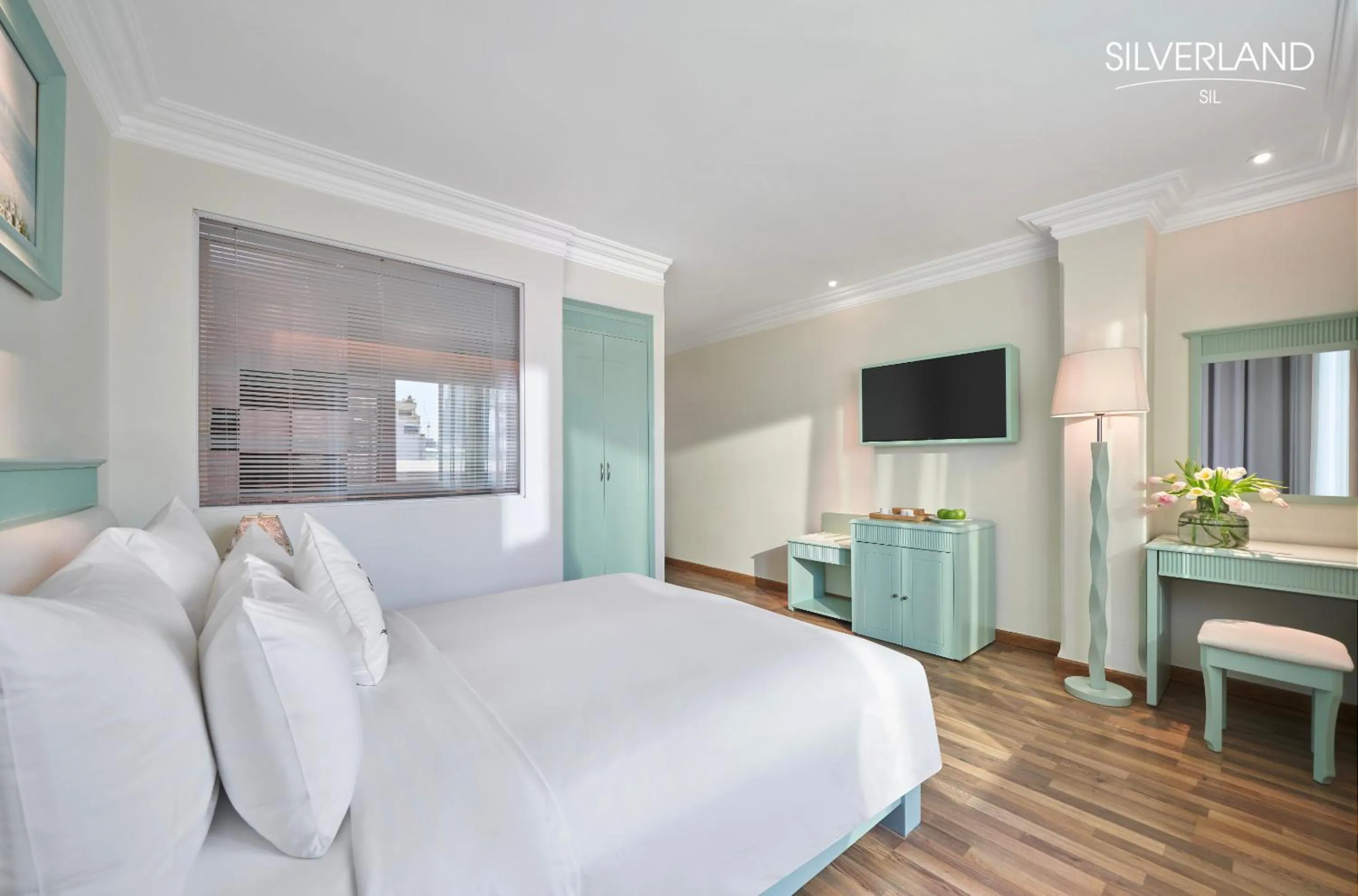 Photo of the whole room, Bed in Silverland Sil Hotel