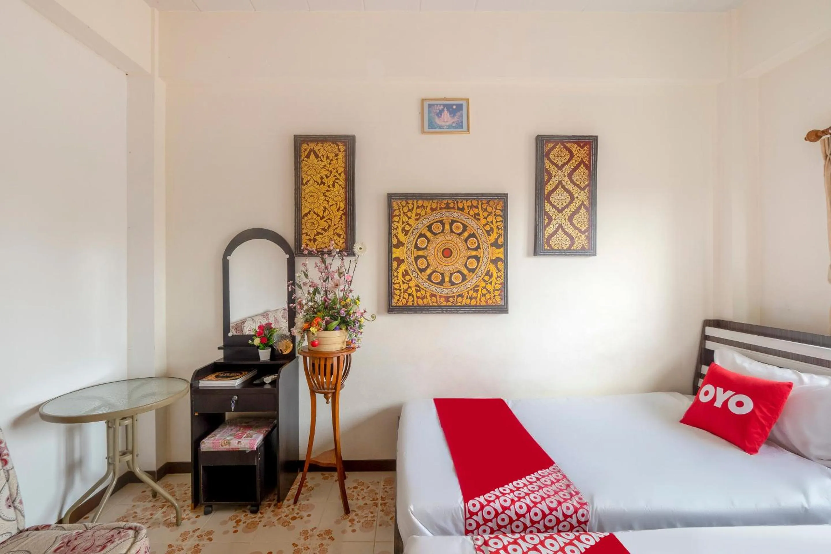 Bedroom, Seating Area in OYO 906 Bann One Love