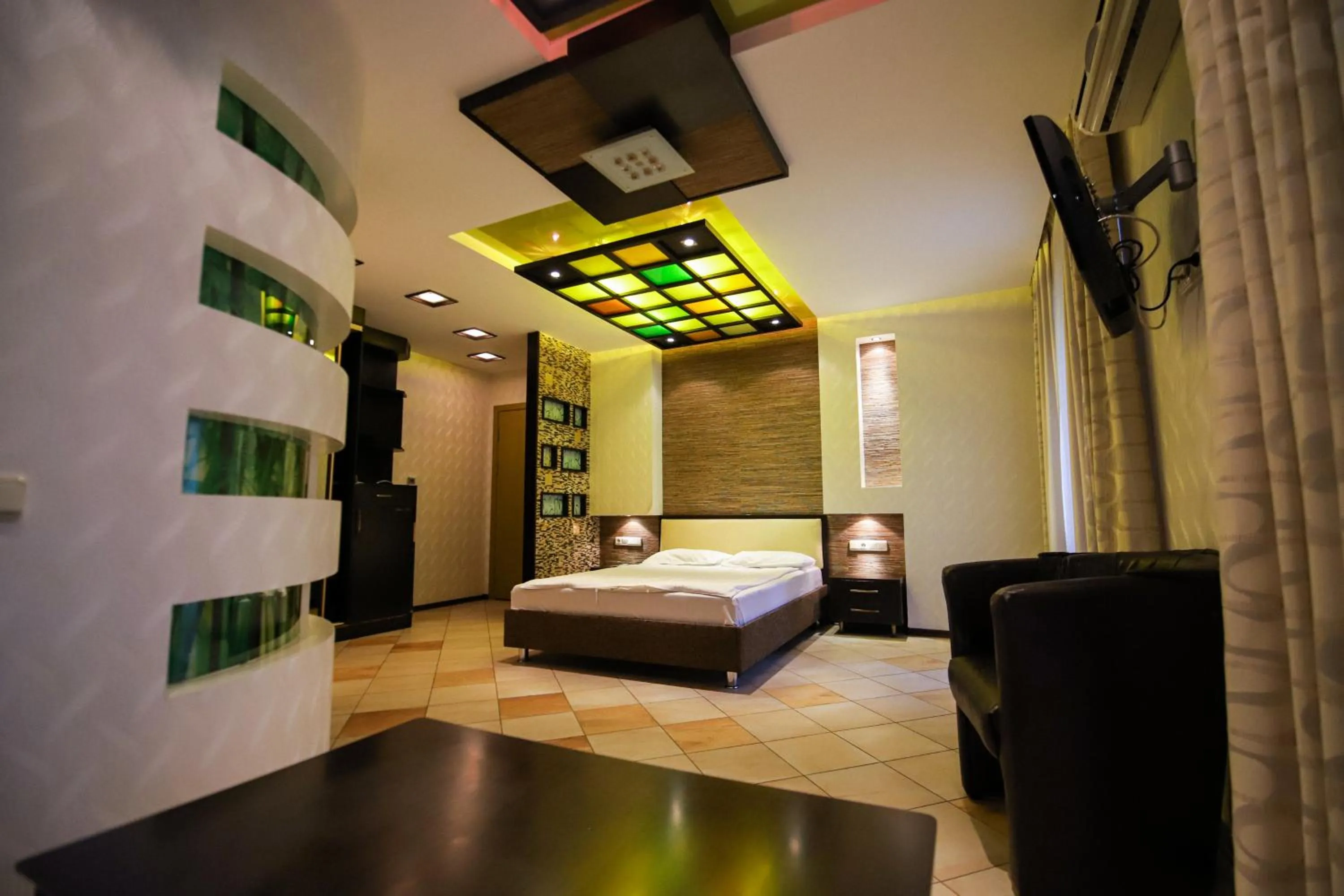 Decorative detail, Bed in Prestige apart-hotel