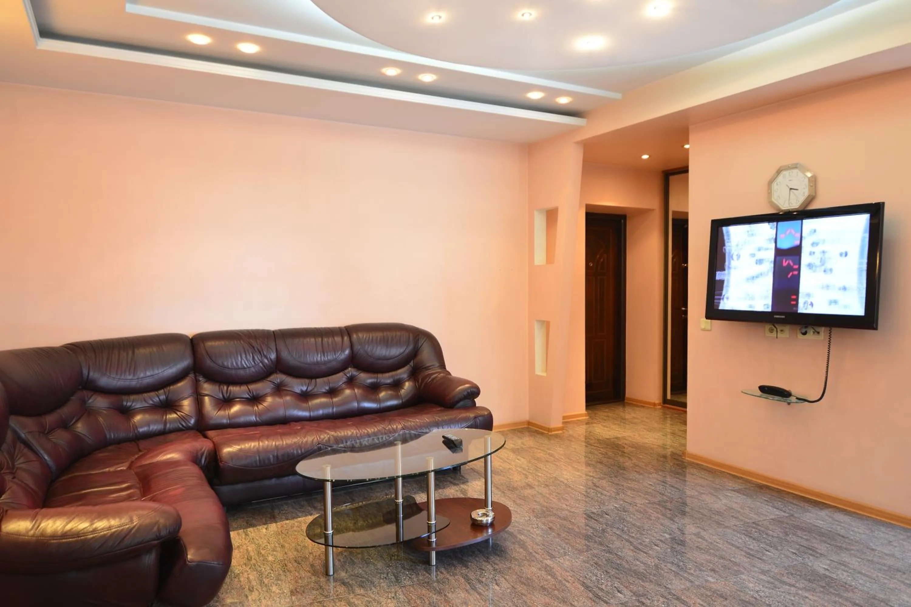TV and multimedia in Prestige apart-hotel