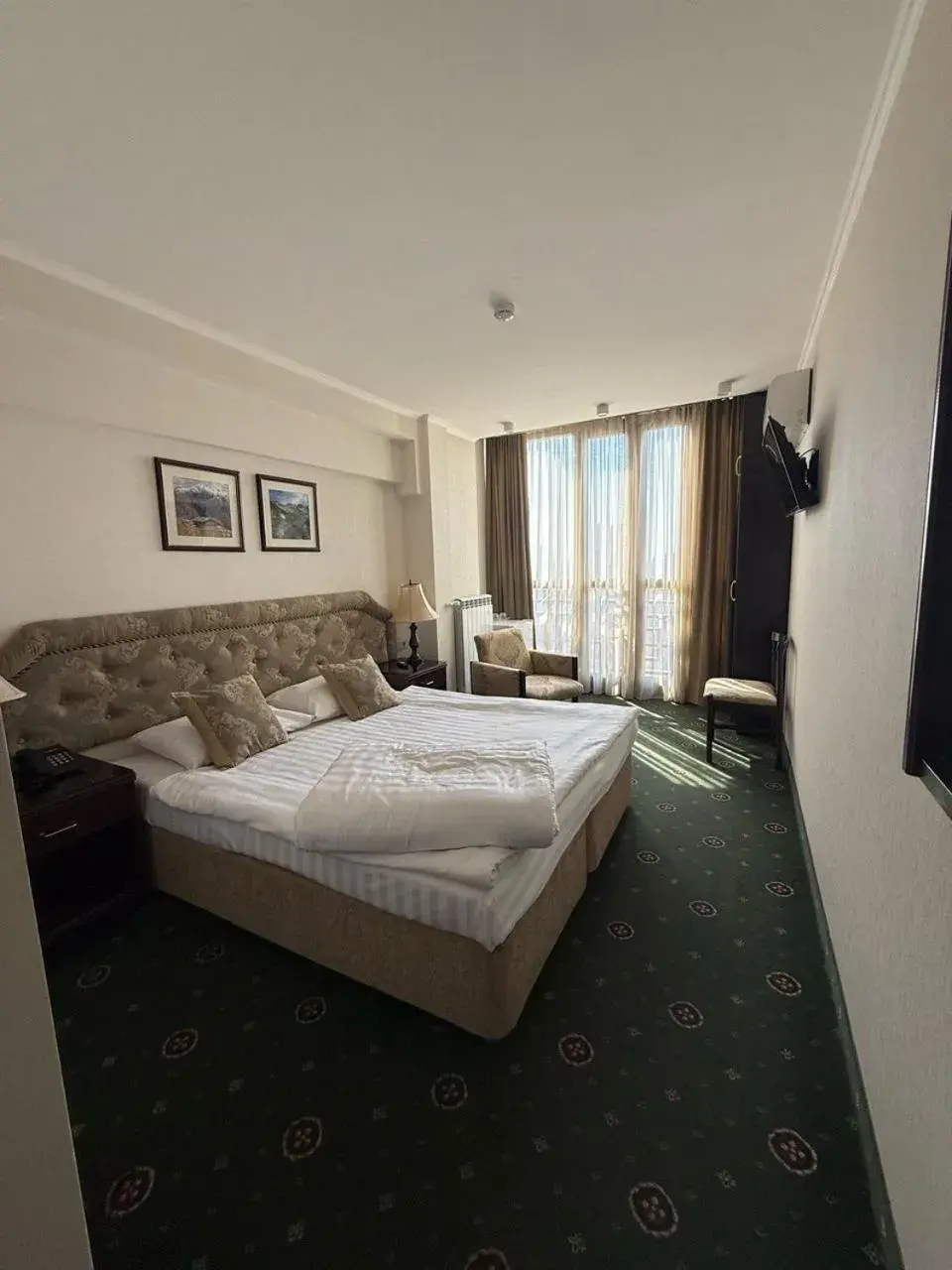 Single Room in Shirak Hotel Single Room in Shirak Hotel