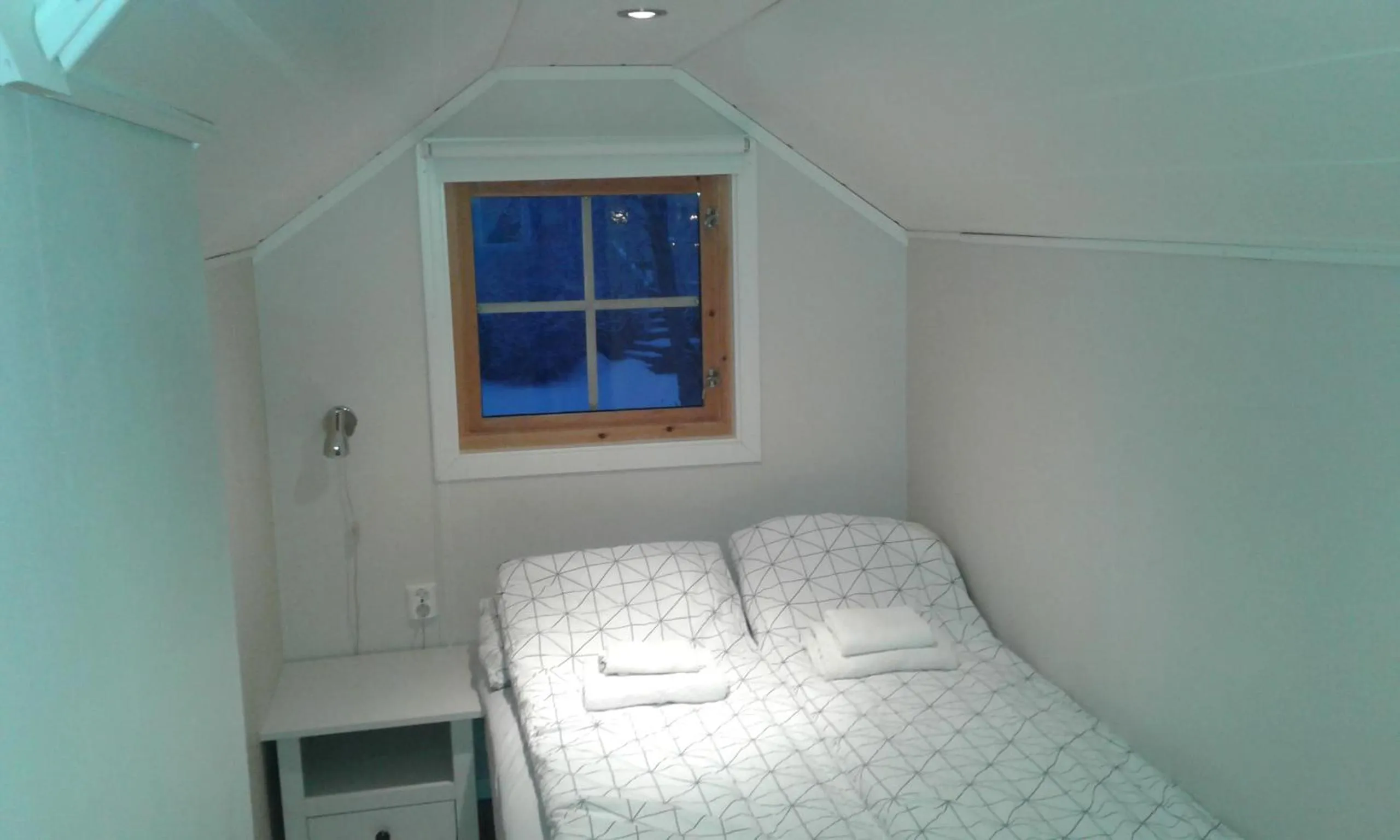 Bed in Furoy Hotel Apartments and Boating