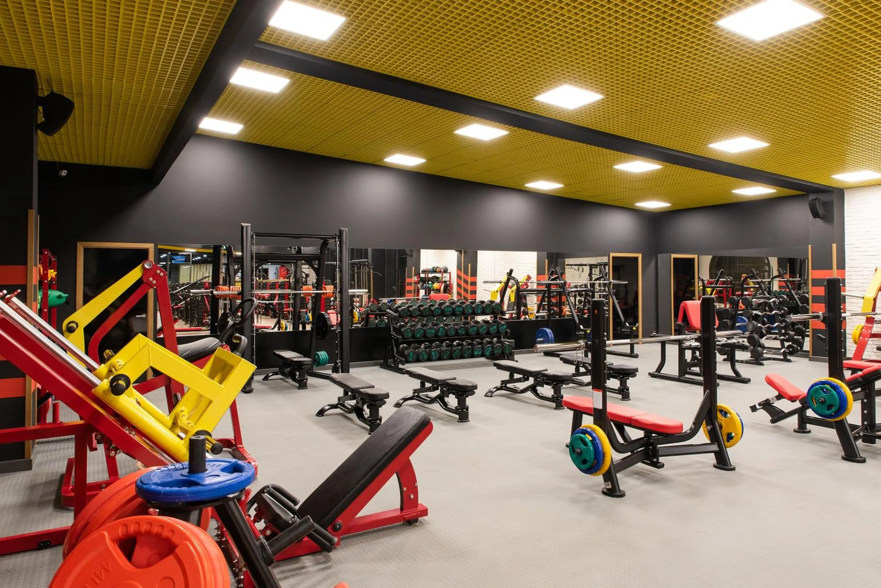 Fitness centre/facilities in Aquapark Hotel & Villas