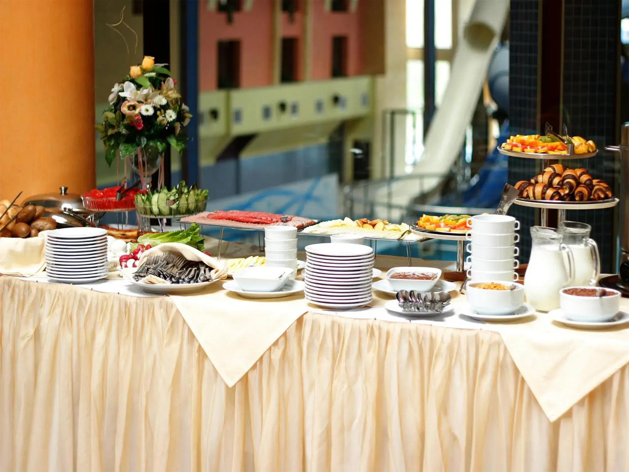 Restaurant/places to eat in Aquapark Hotel & Villas Restaurant/places to eat in Aquapark Hotel & Villas