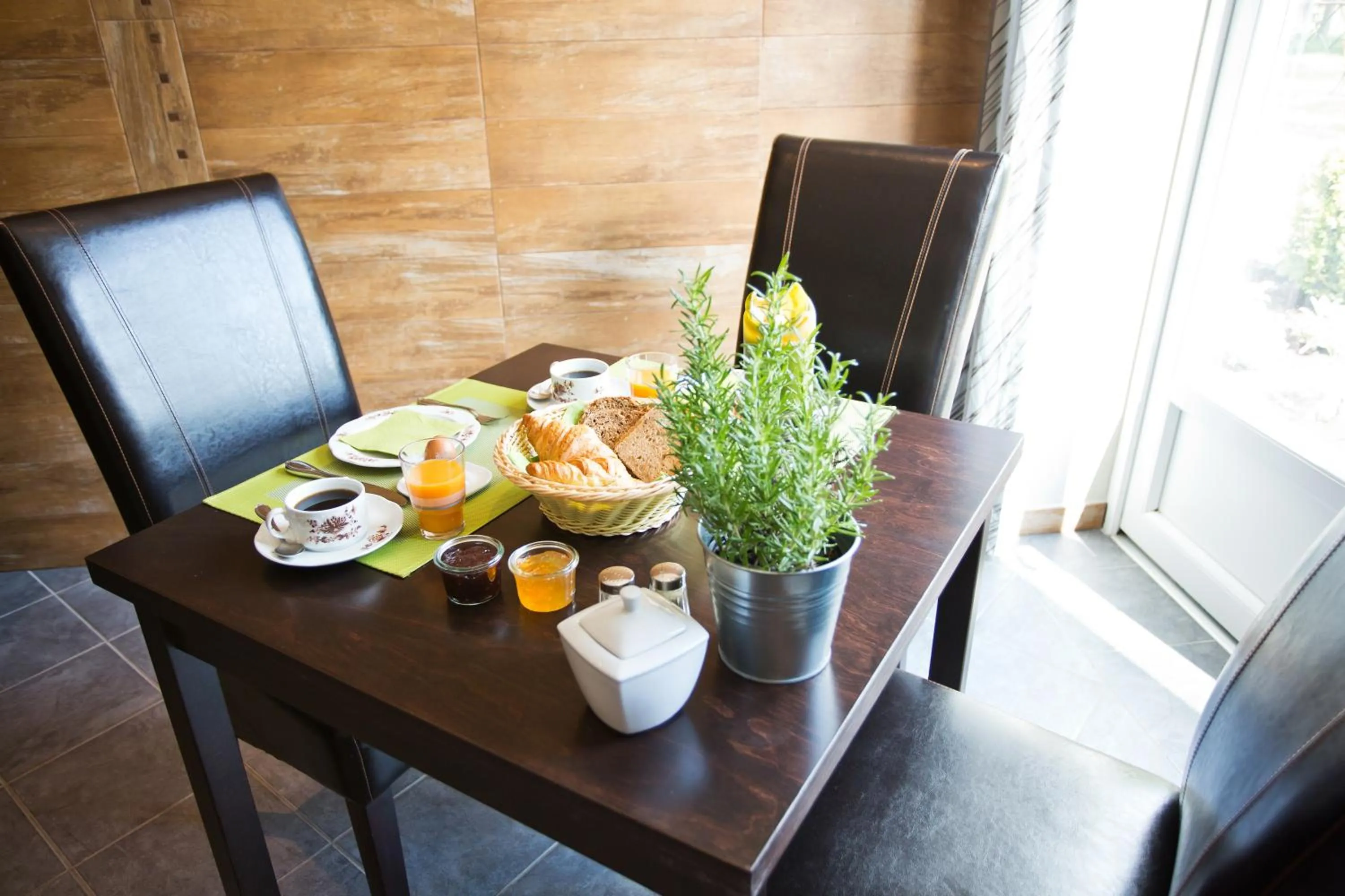 Buffet breakfast in Bergers-Landgasthof