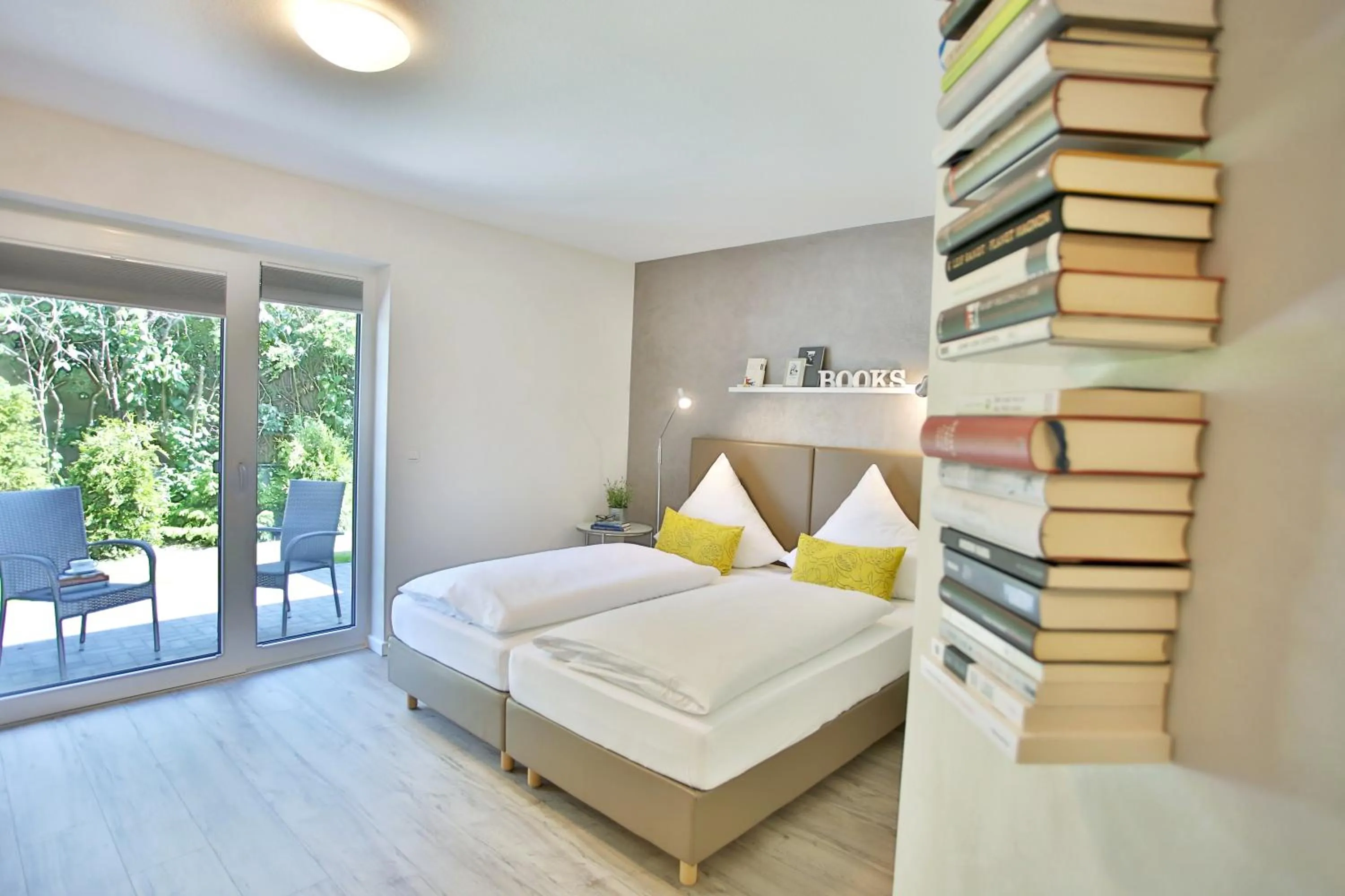 Photo of the whole room, Bed in Bergers-Landgasthof