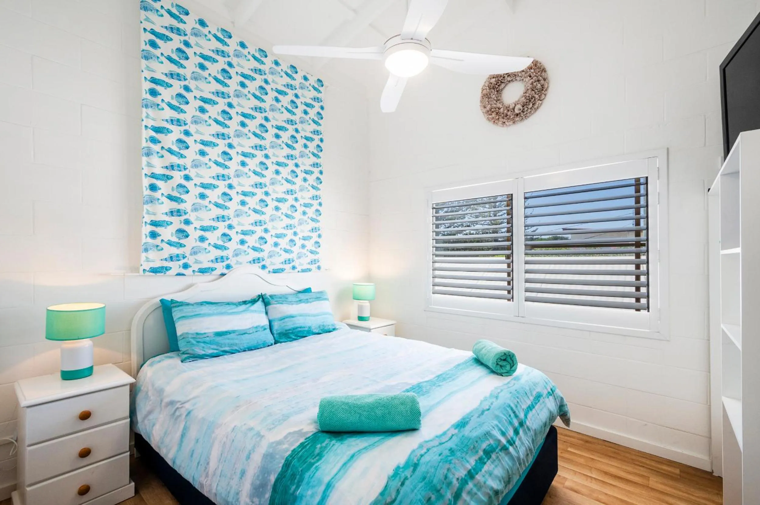 Bedroom, Bed in Blue River Apartments