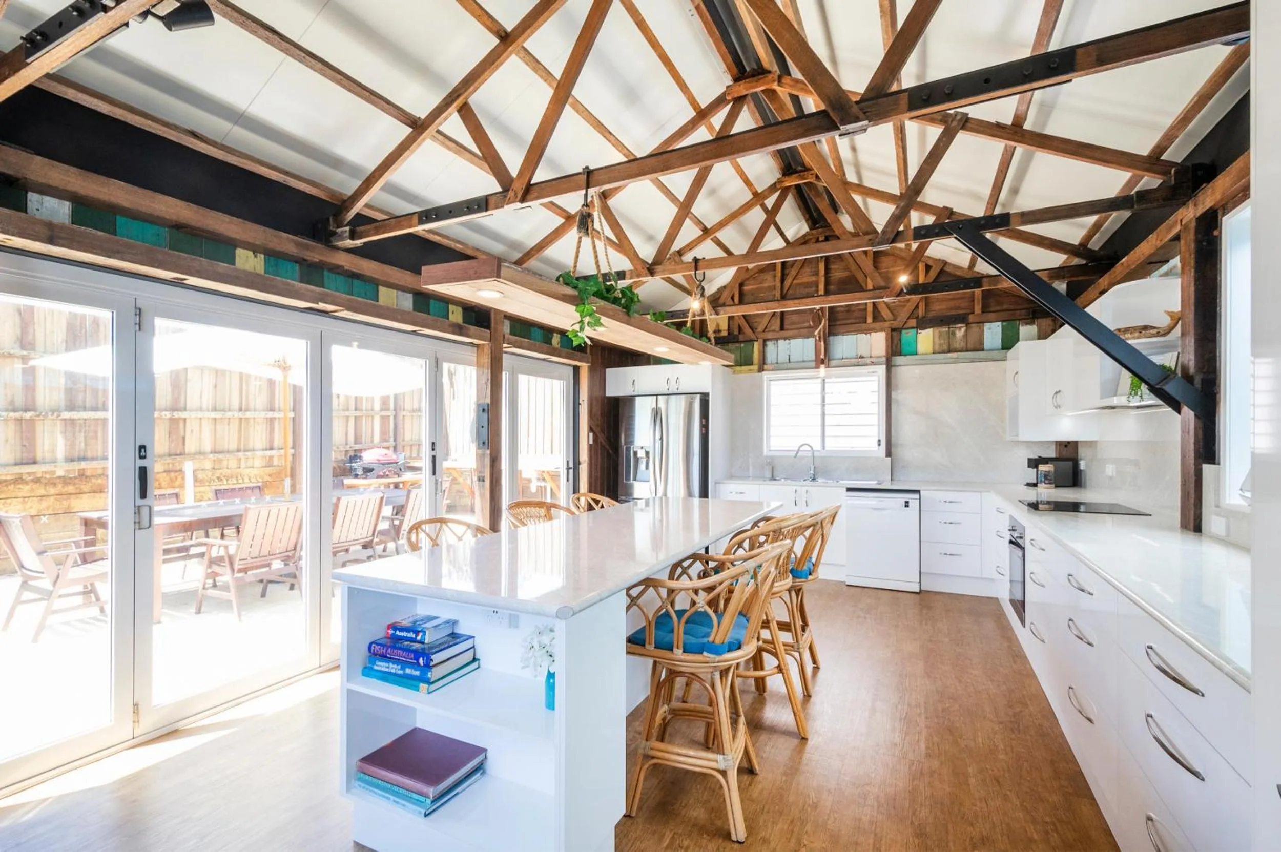 Kitchen or kitchenette in Blue River Apartments